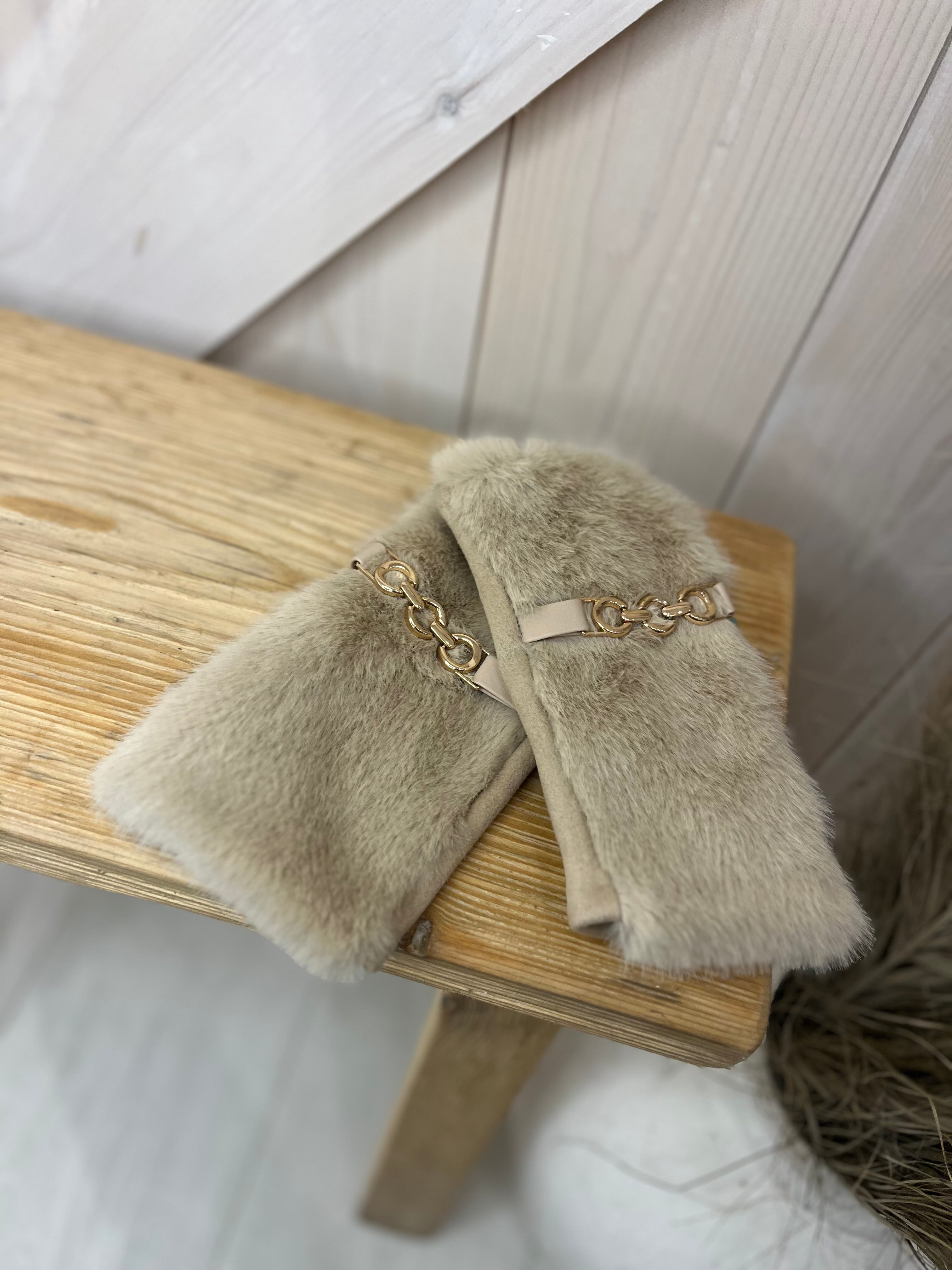 Phoebe Faux Fur Fingerless Mittens