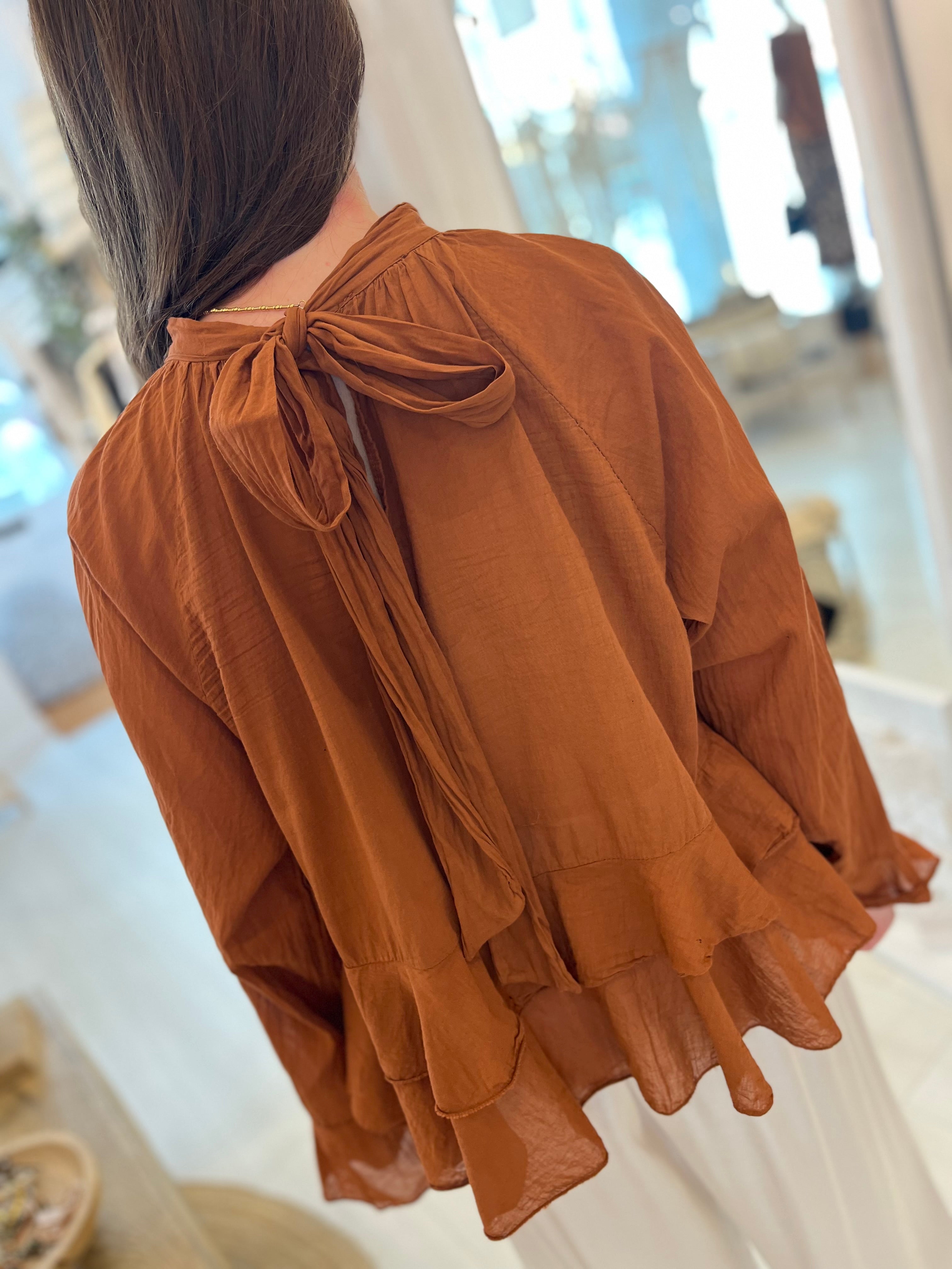 Beau Blouse