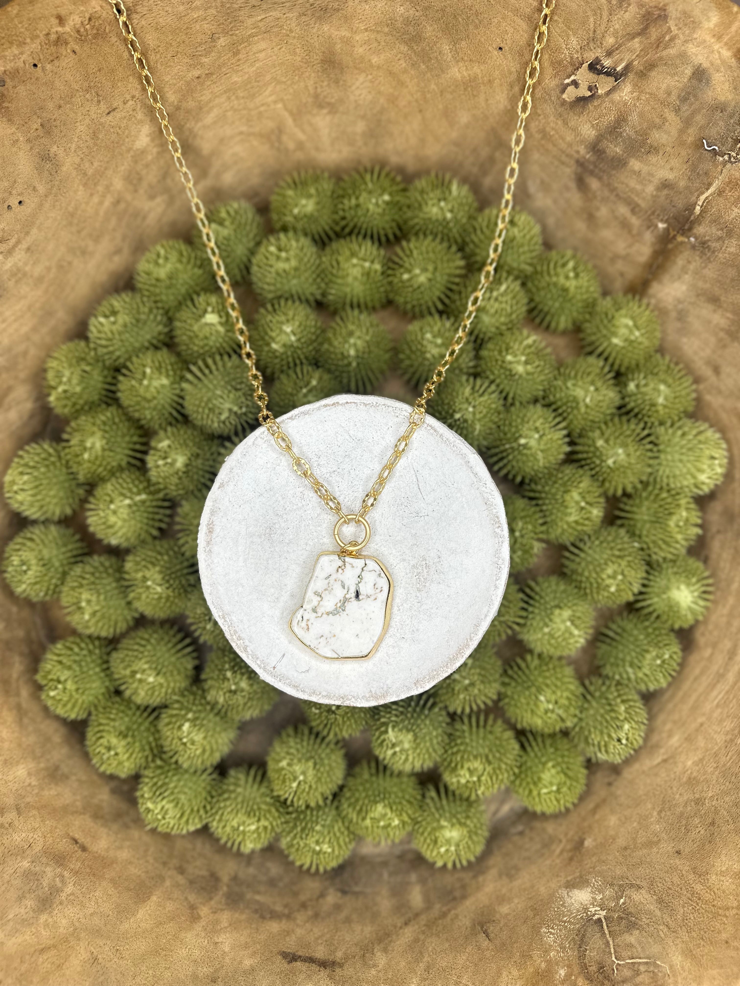 Natural howlite stone pendant long chain
