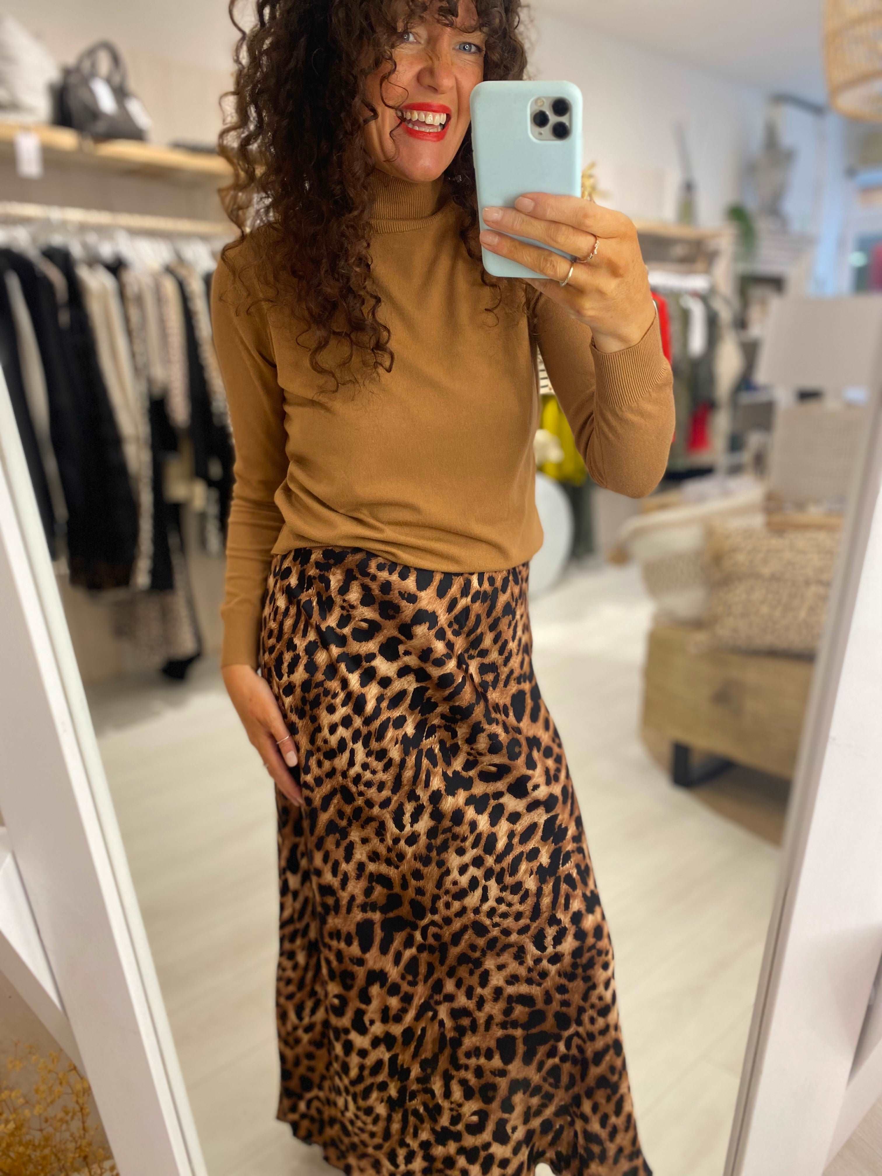 Aya Slim Fit Knit