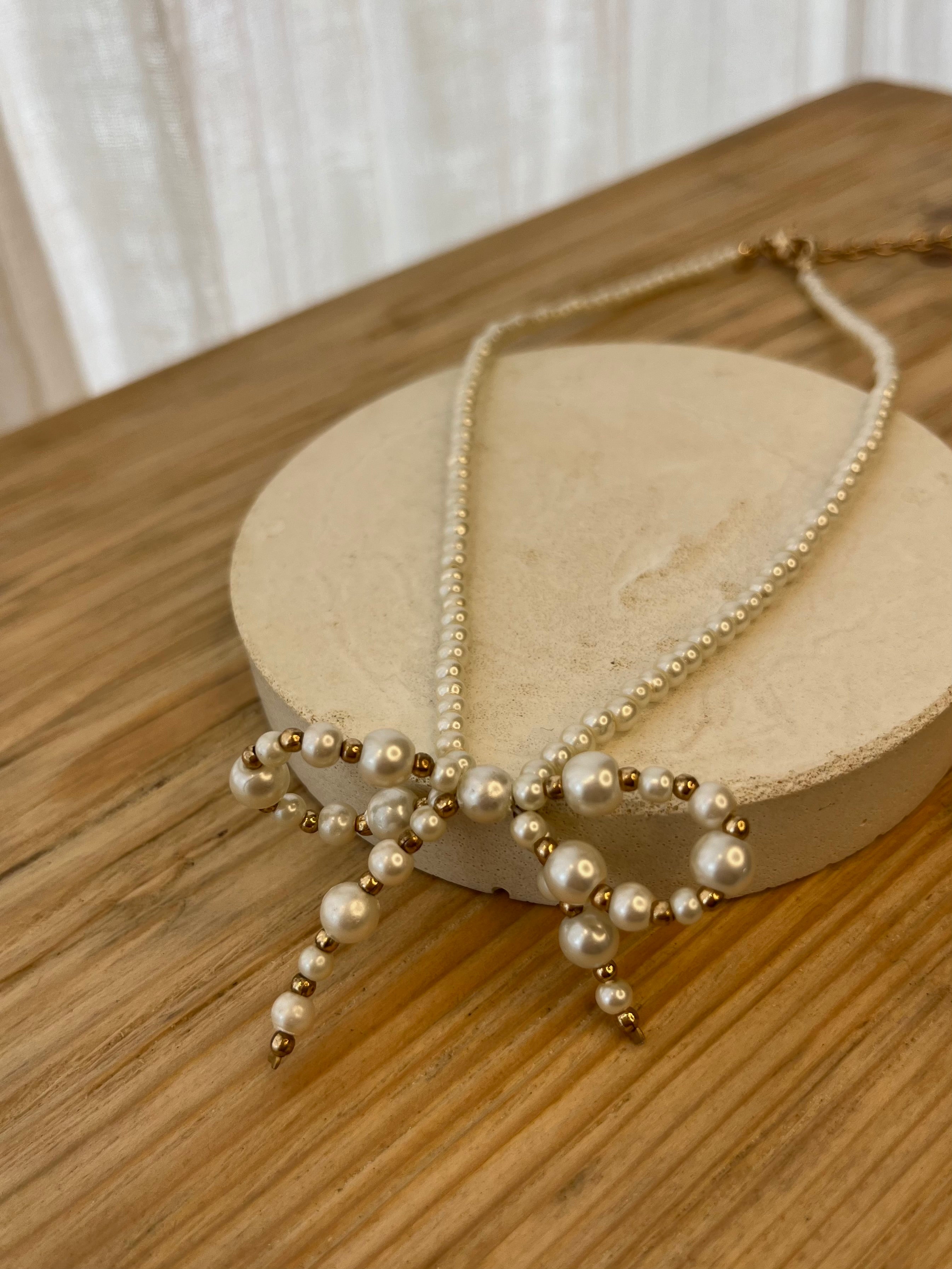 My Doris - Pearl Bow Necklace