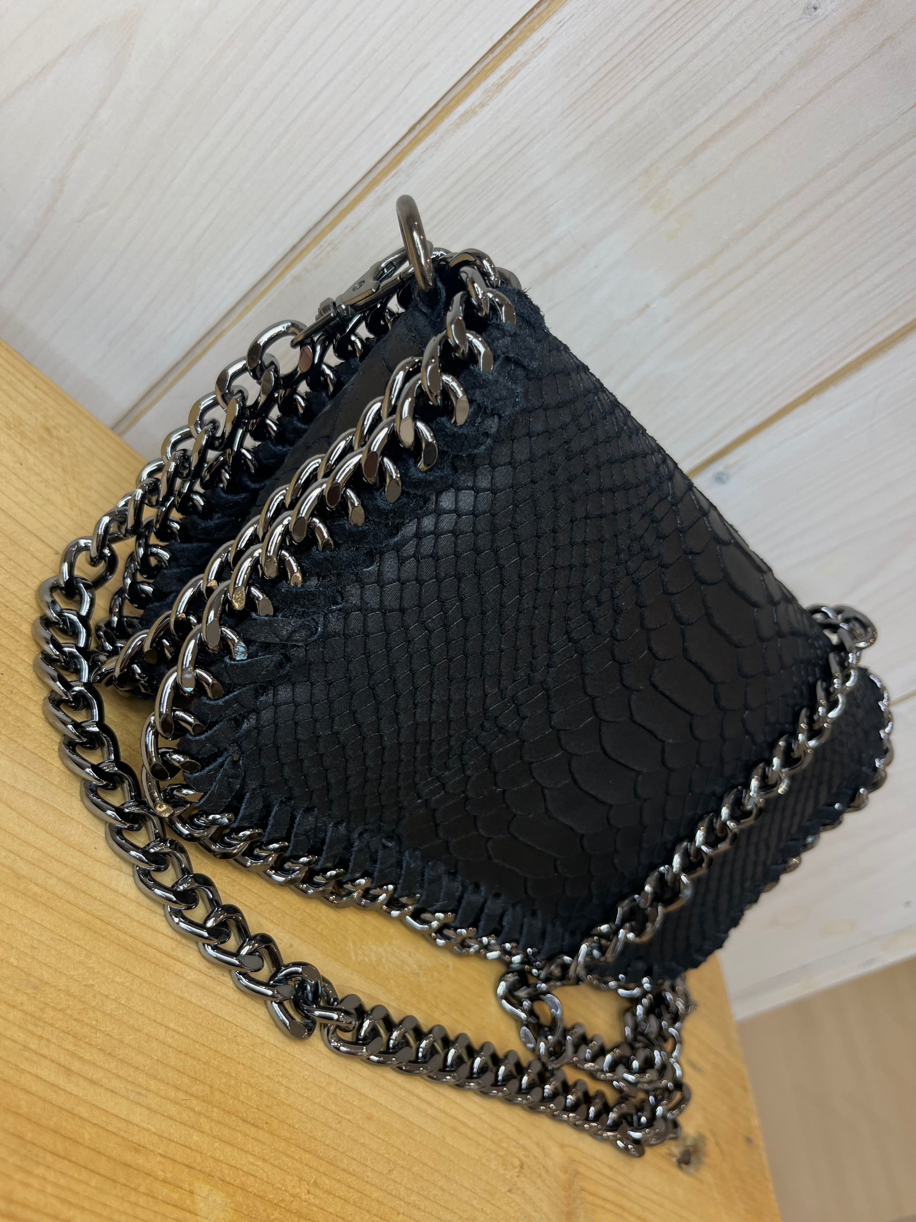 Chain Detail Cross Body Bag