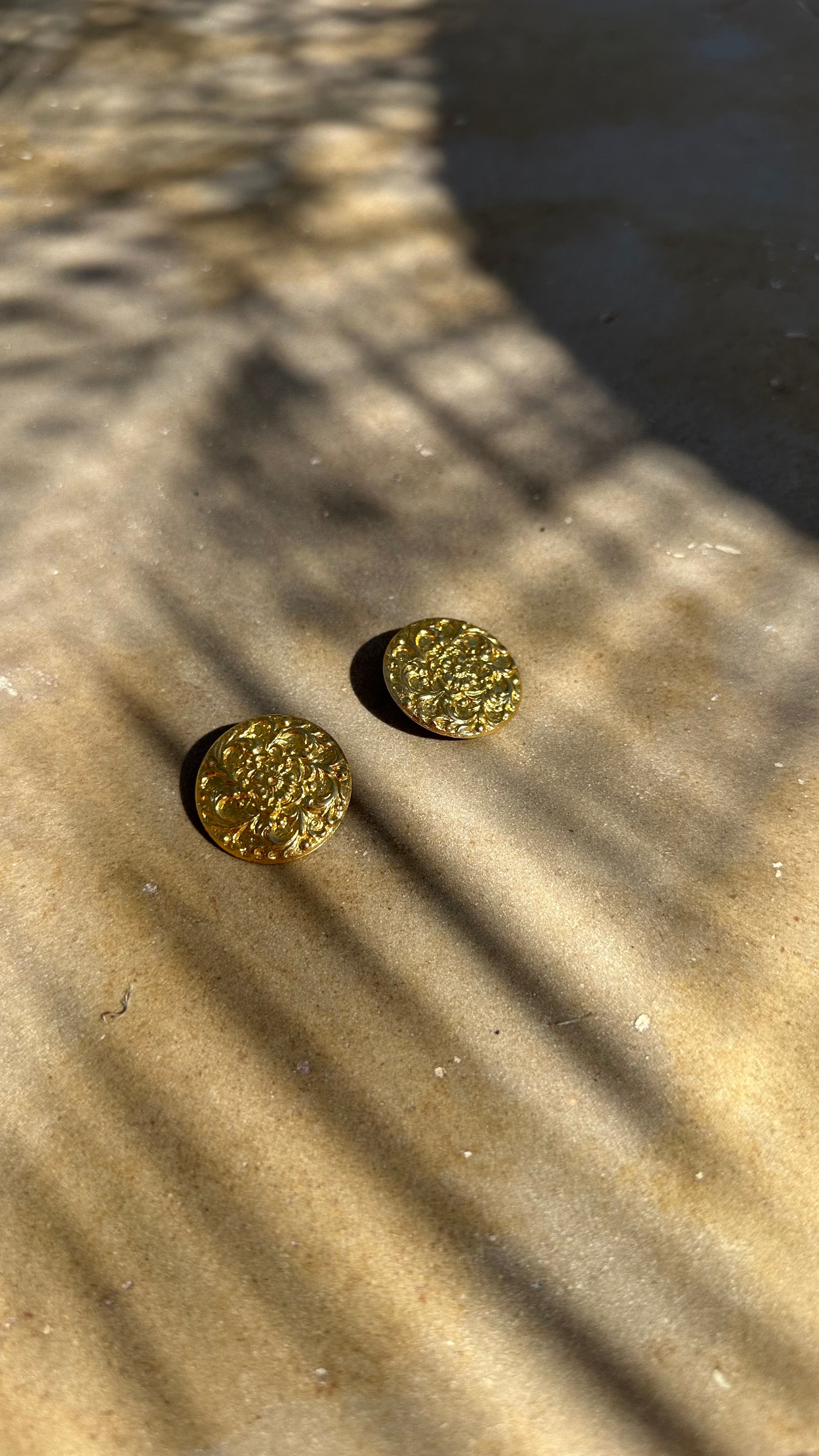 Manila Clip-On Earrings