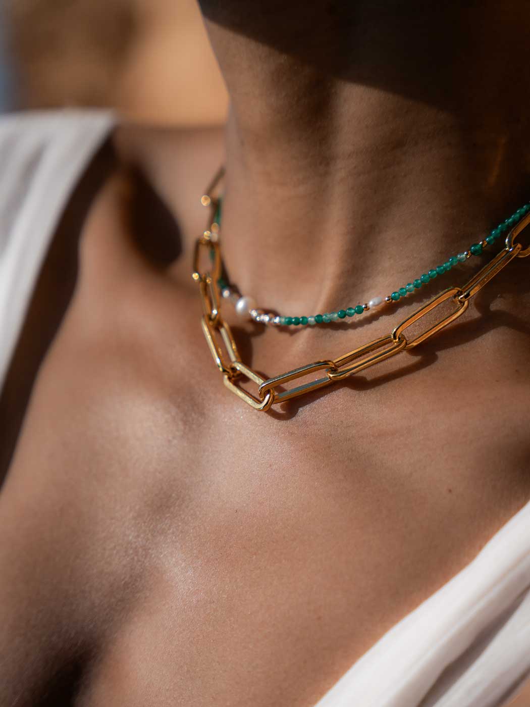 LUCY Oval Necklace