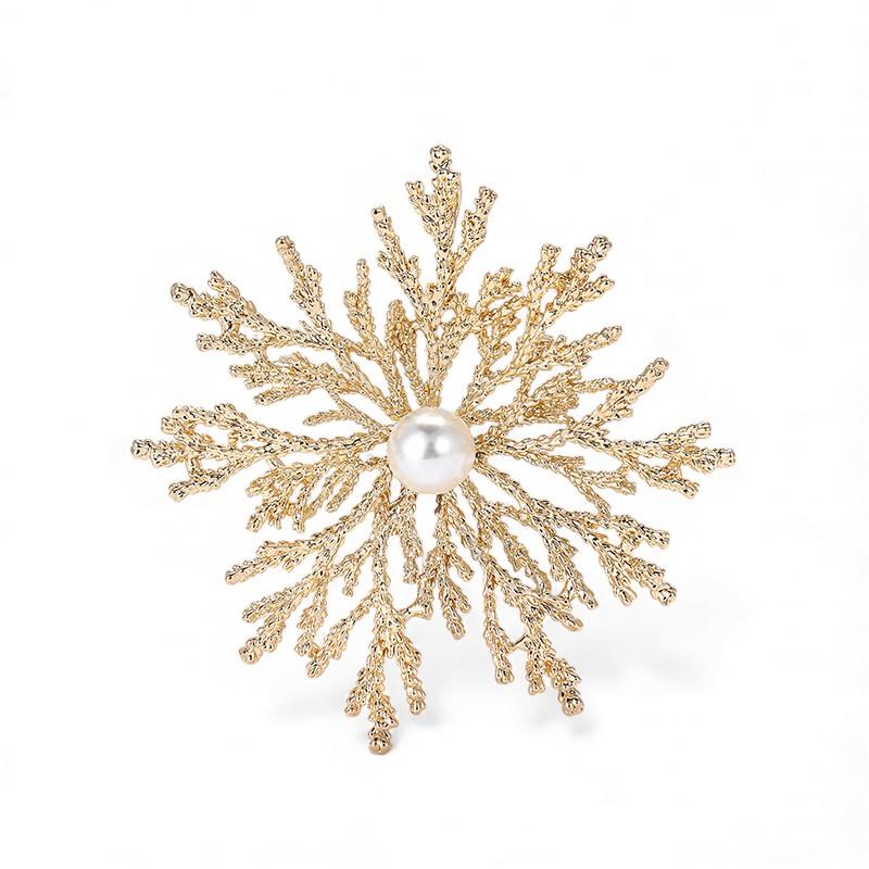 Large Splay Brooch With Pearl