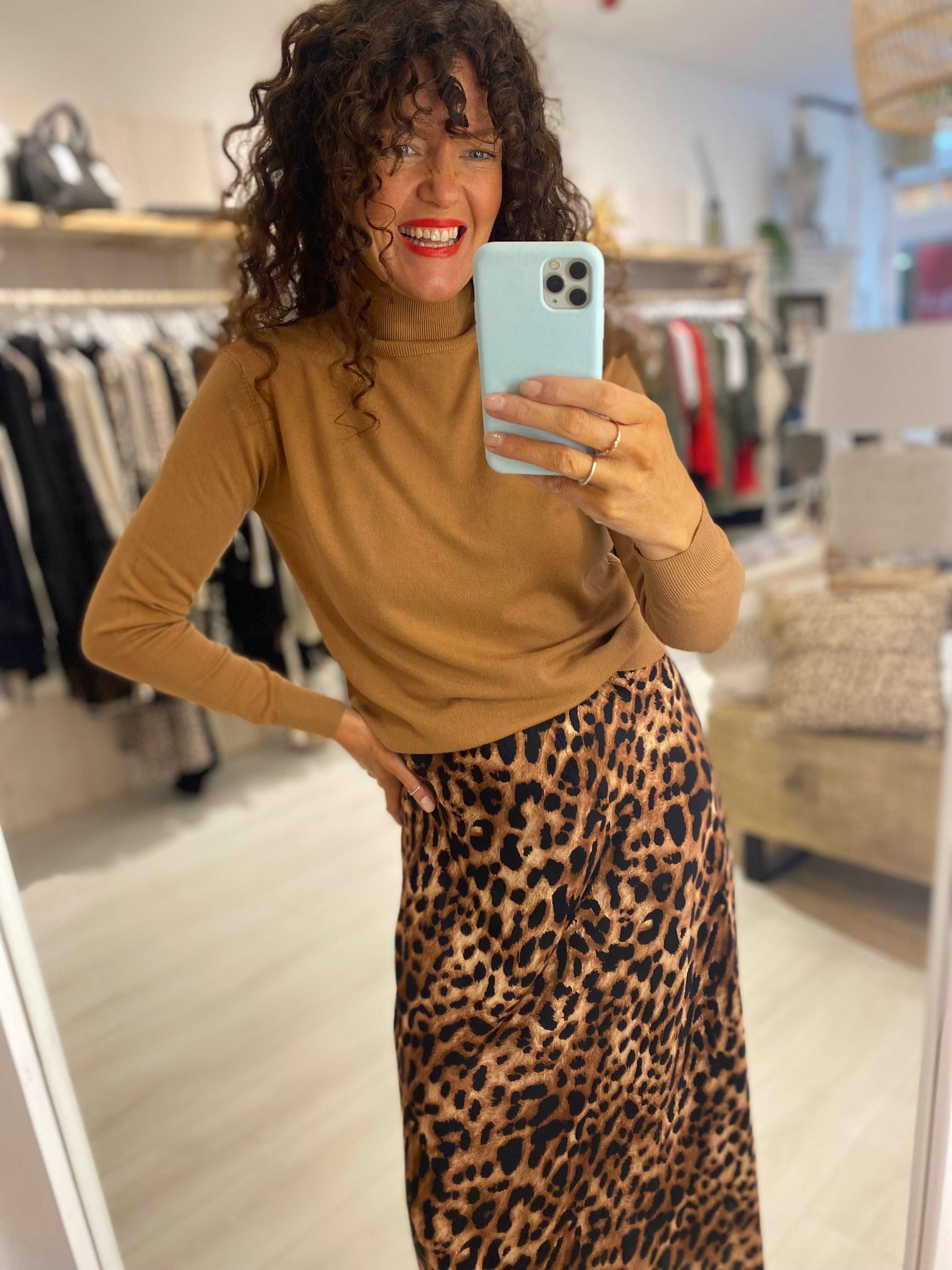 Aya Slim Fit Knit