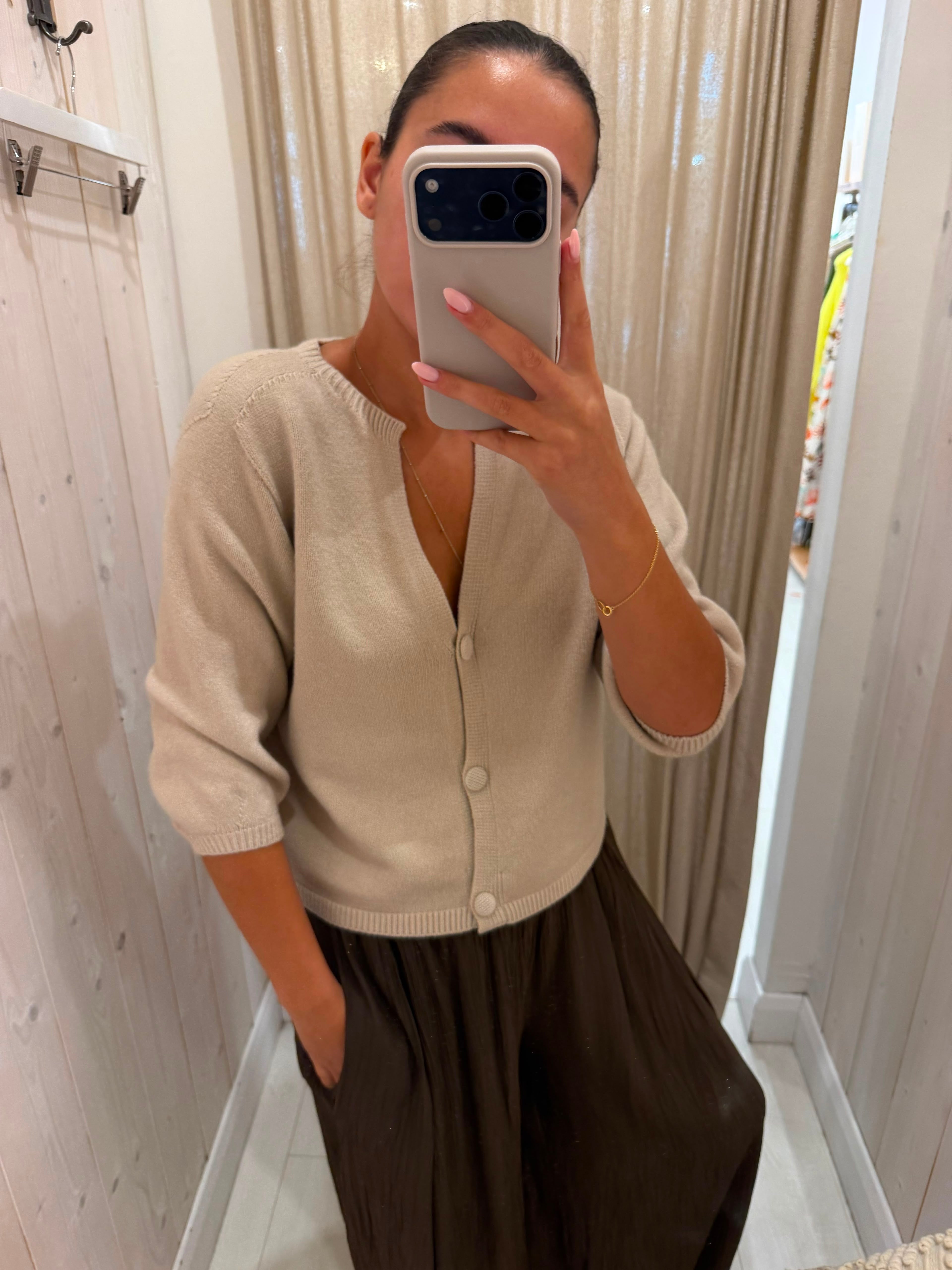 Sally V-neck Cardigan