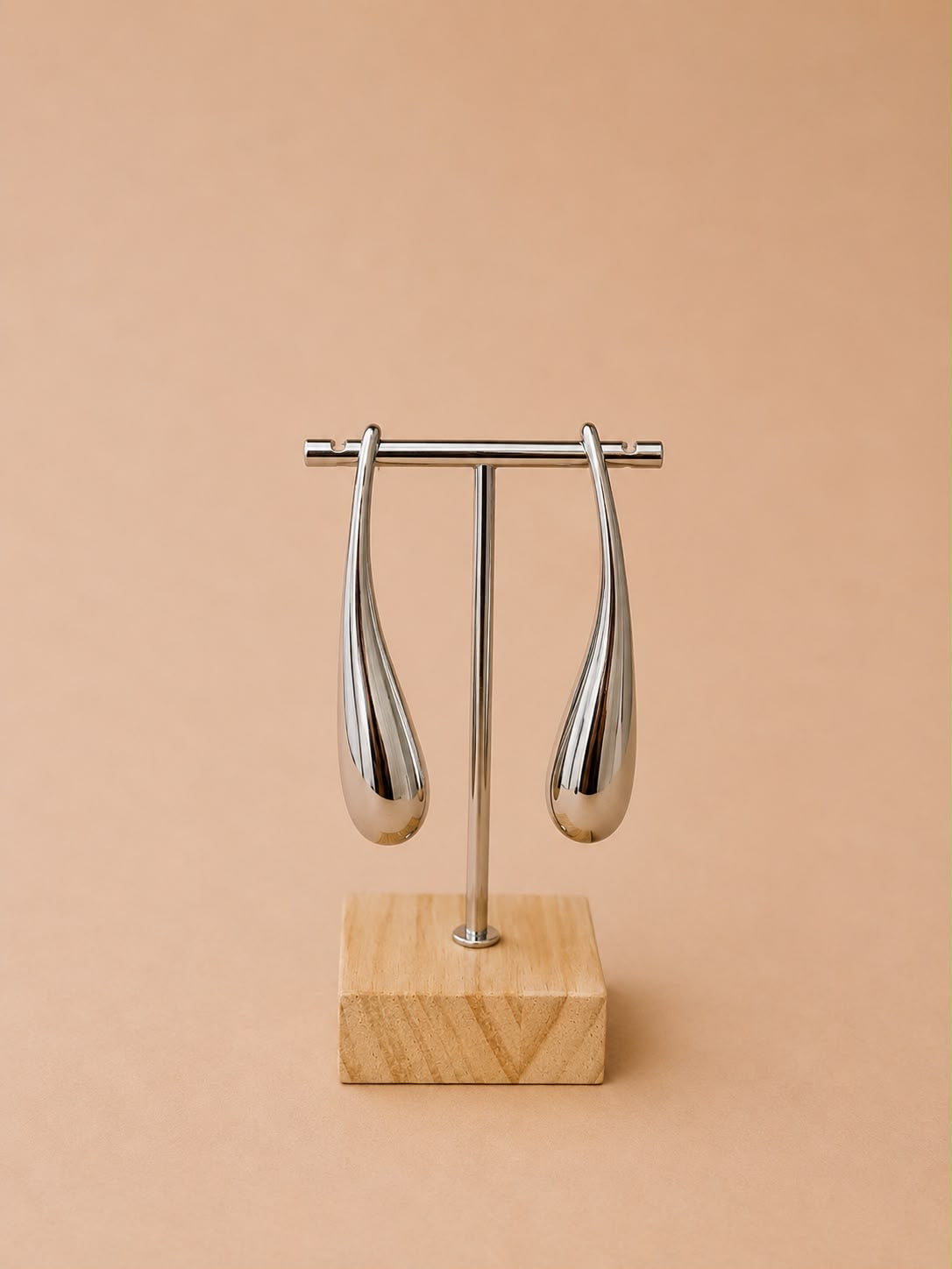 Oversized Droplet Earring