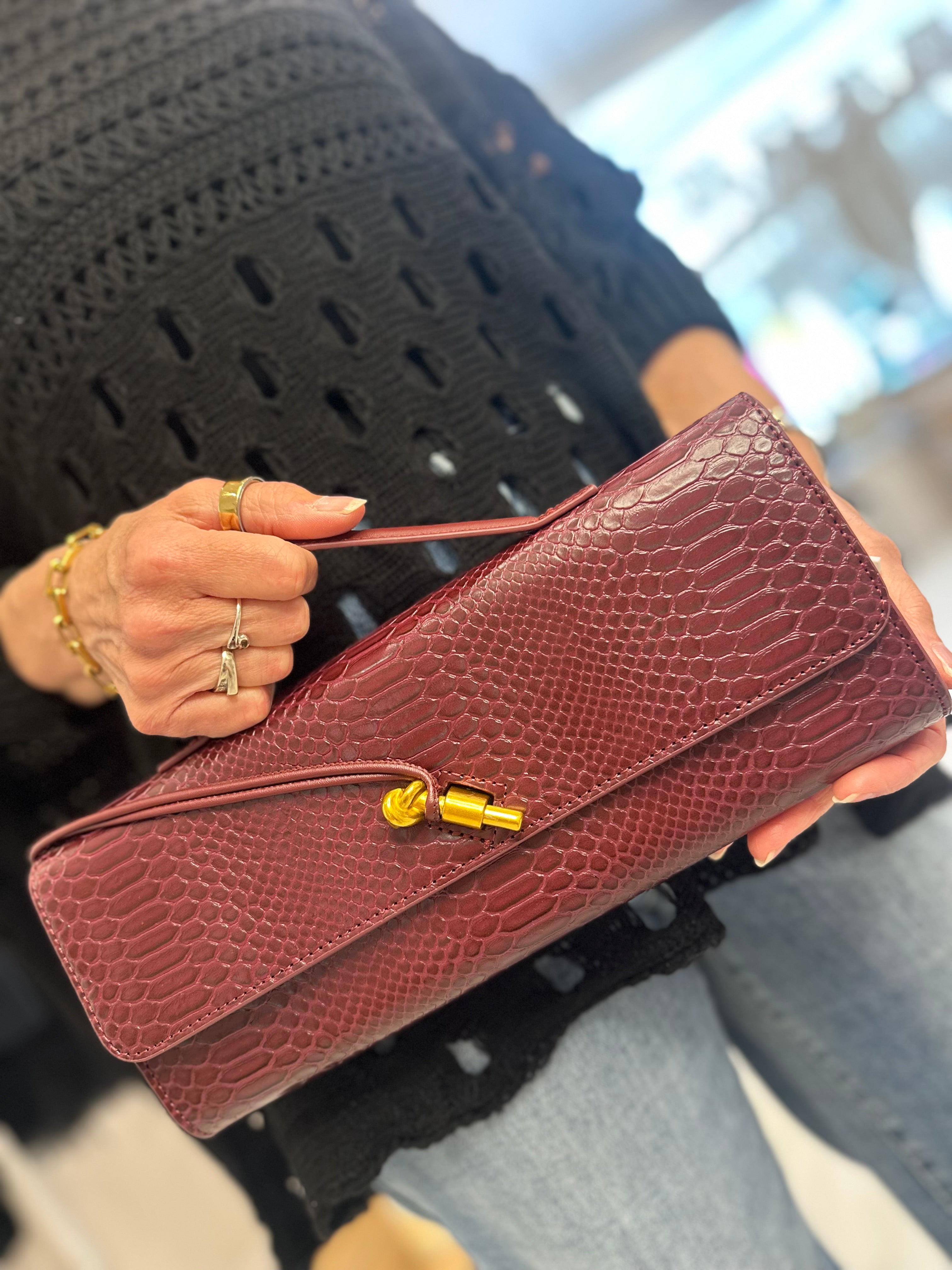 Faux Croc Envelope Clutch