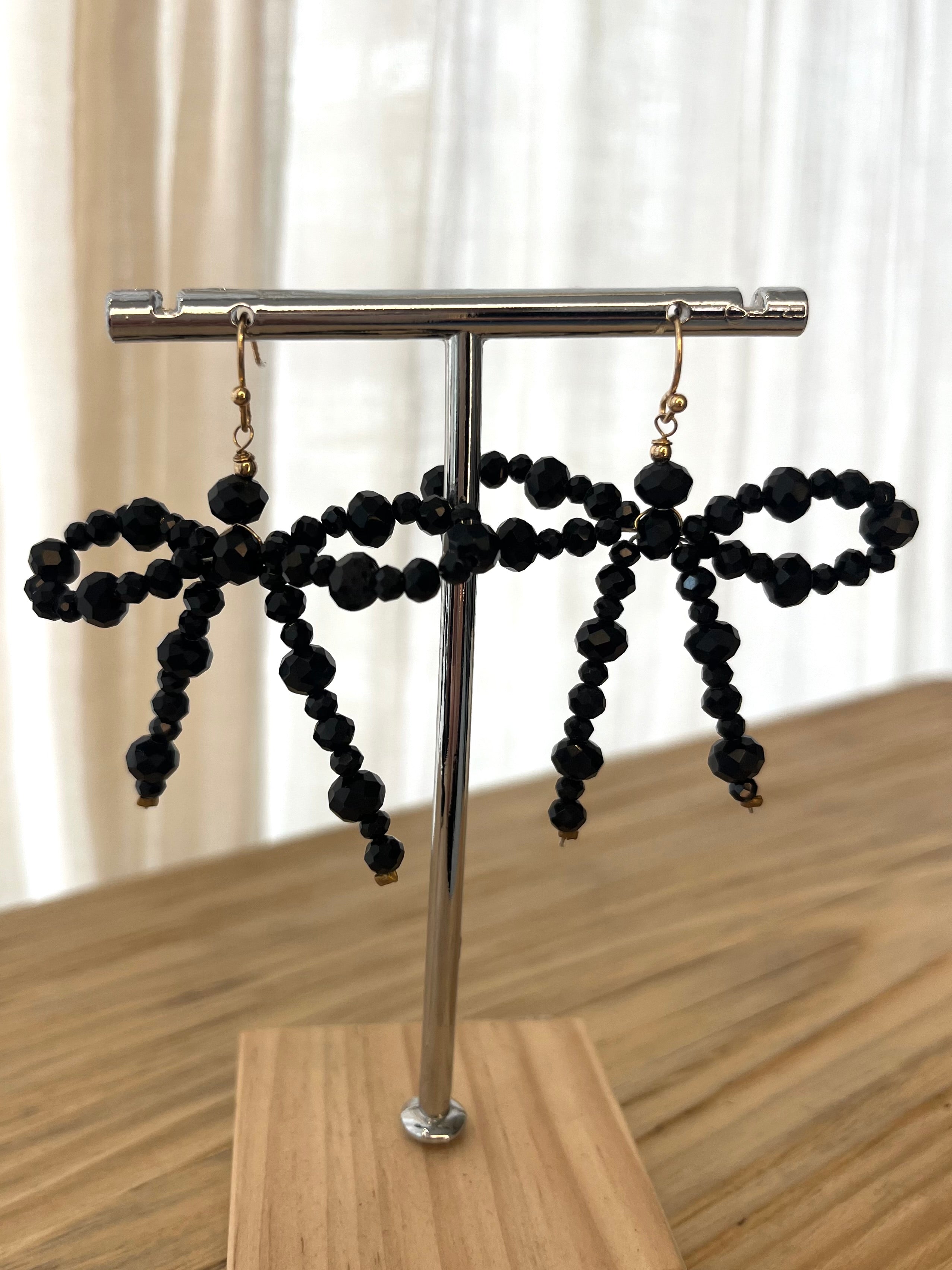 My Doris - Beaded Bow Earrings