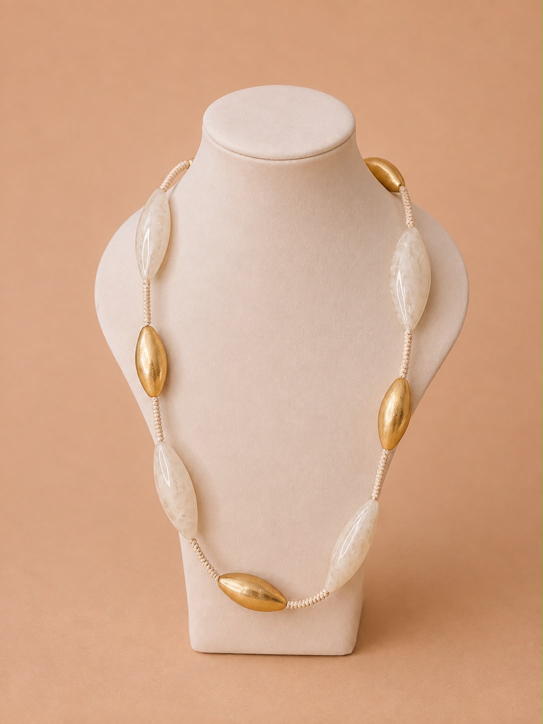 Isabelle Oval Bead Necklace