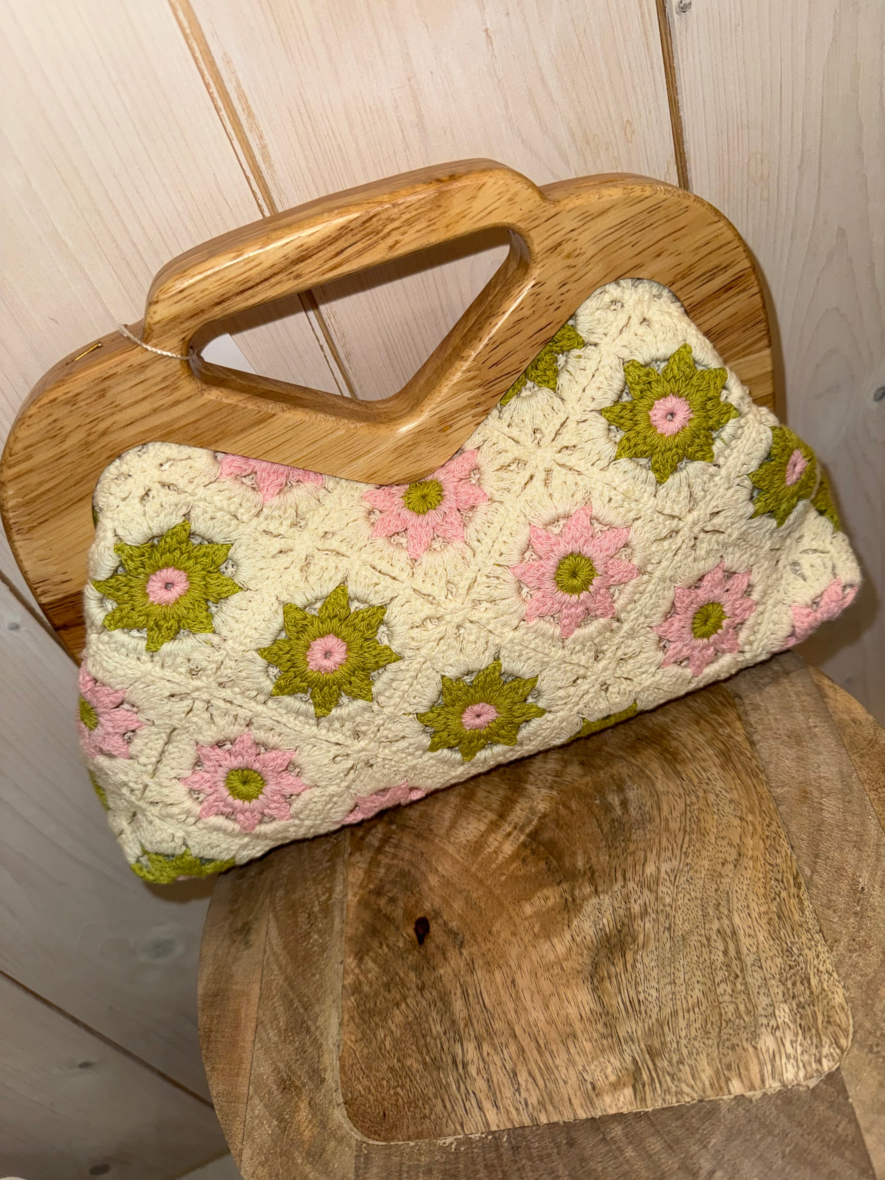 Daisy Crochet Bag