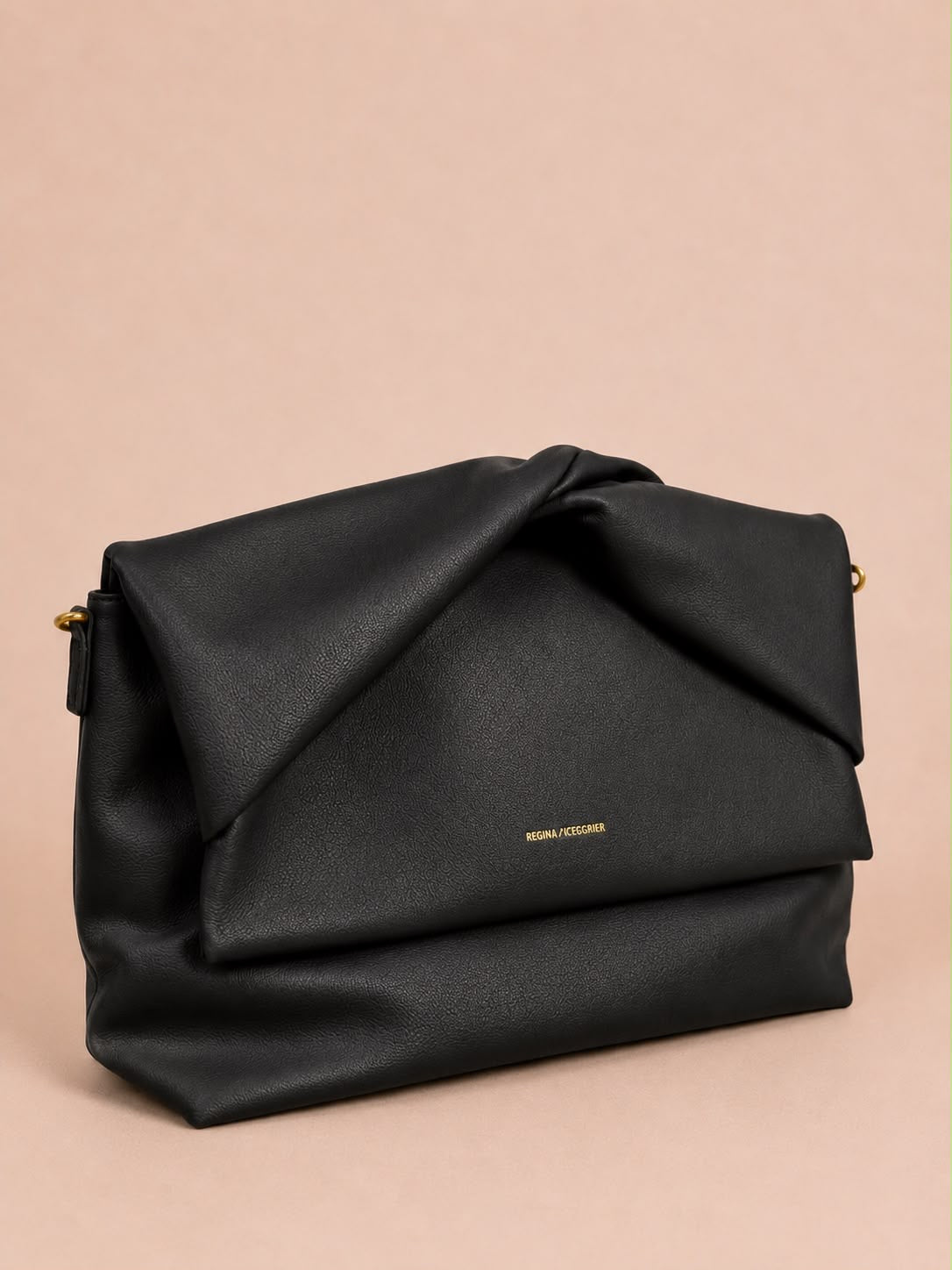 Regina Twist Bag