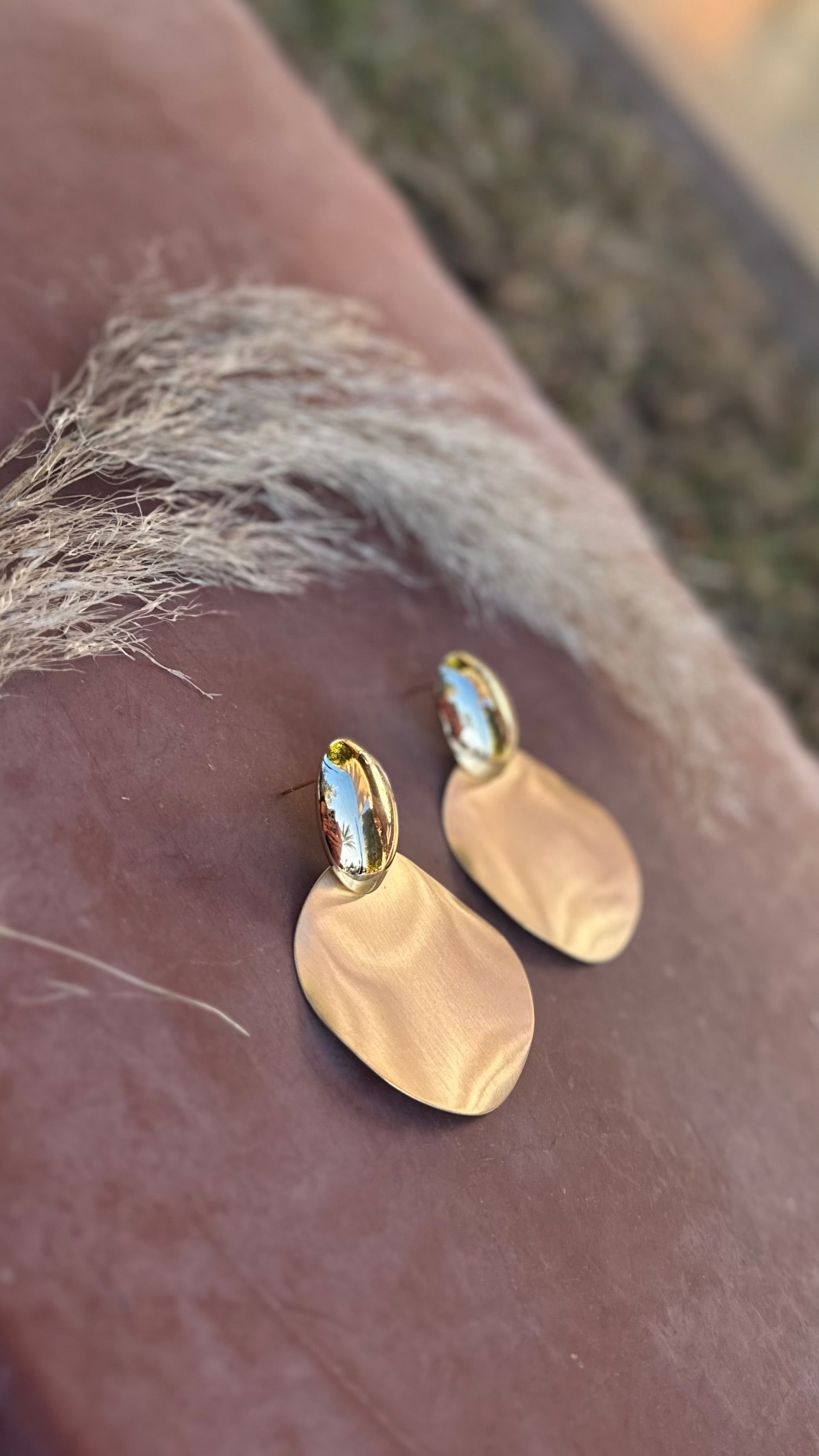 Latifa Gold Disc Earrings