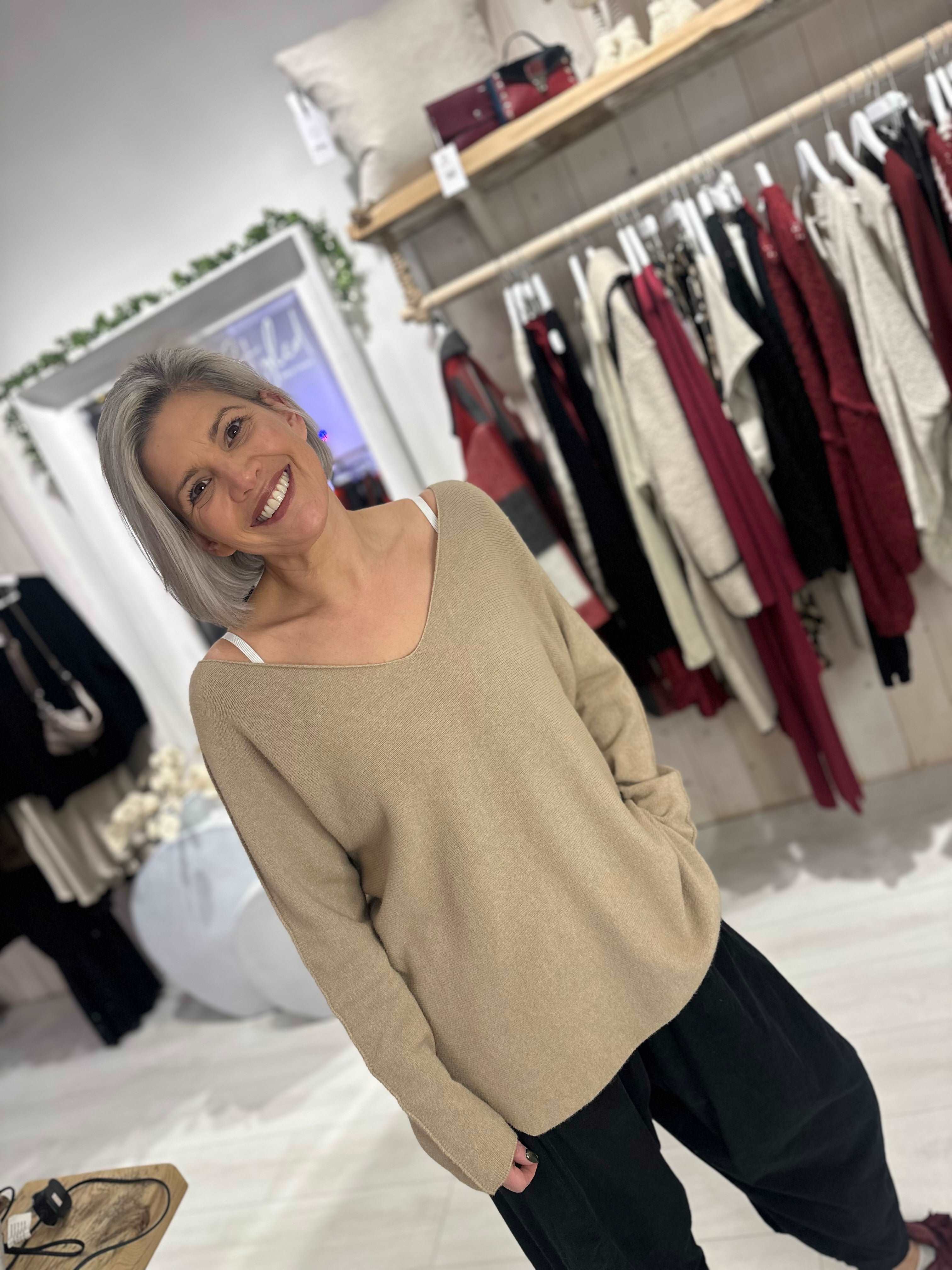 V-Neck Soft 'Made In Italy' Knit