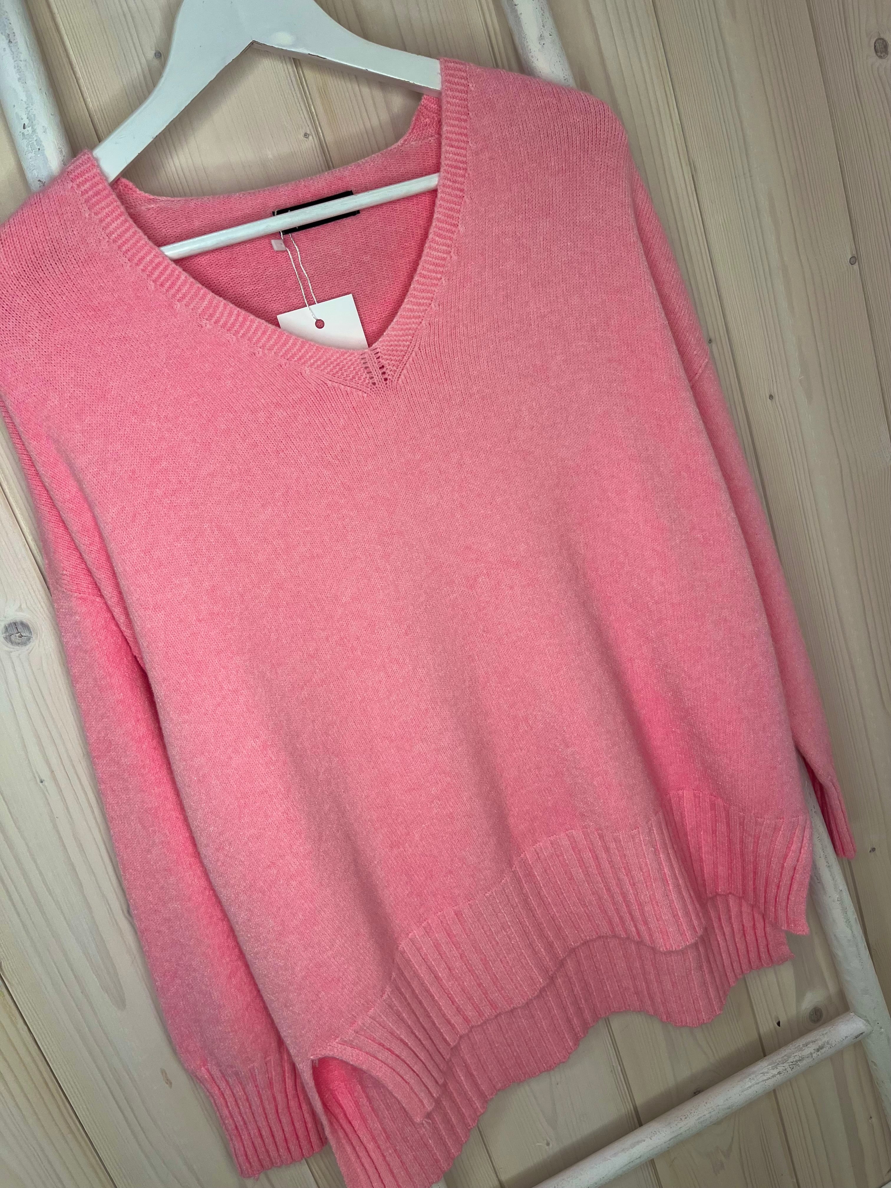 Ribbed Edge V-neck Knit