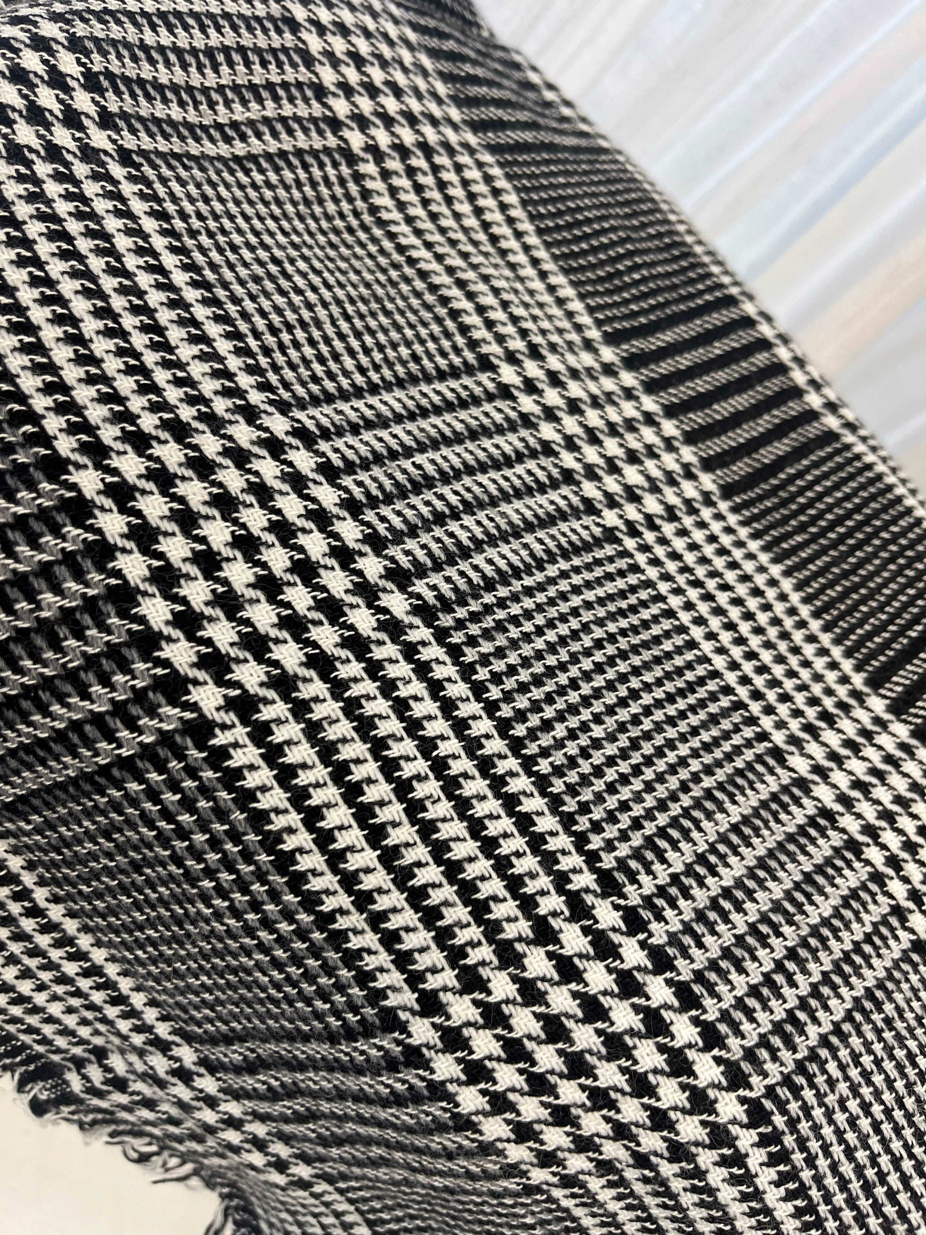 Classic Houndstooth Scarf