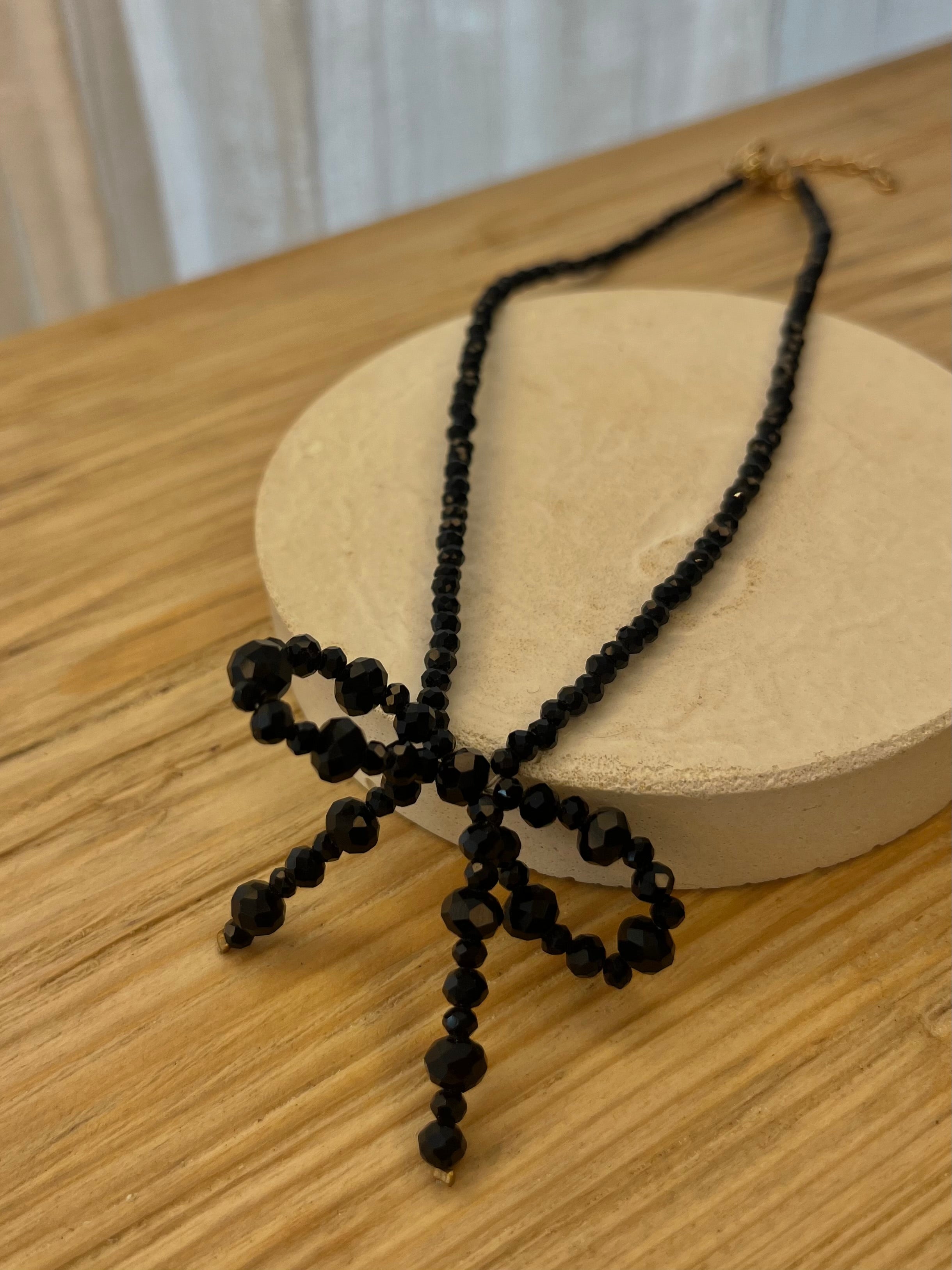 My Doris - Beaded Bow Necklace