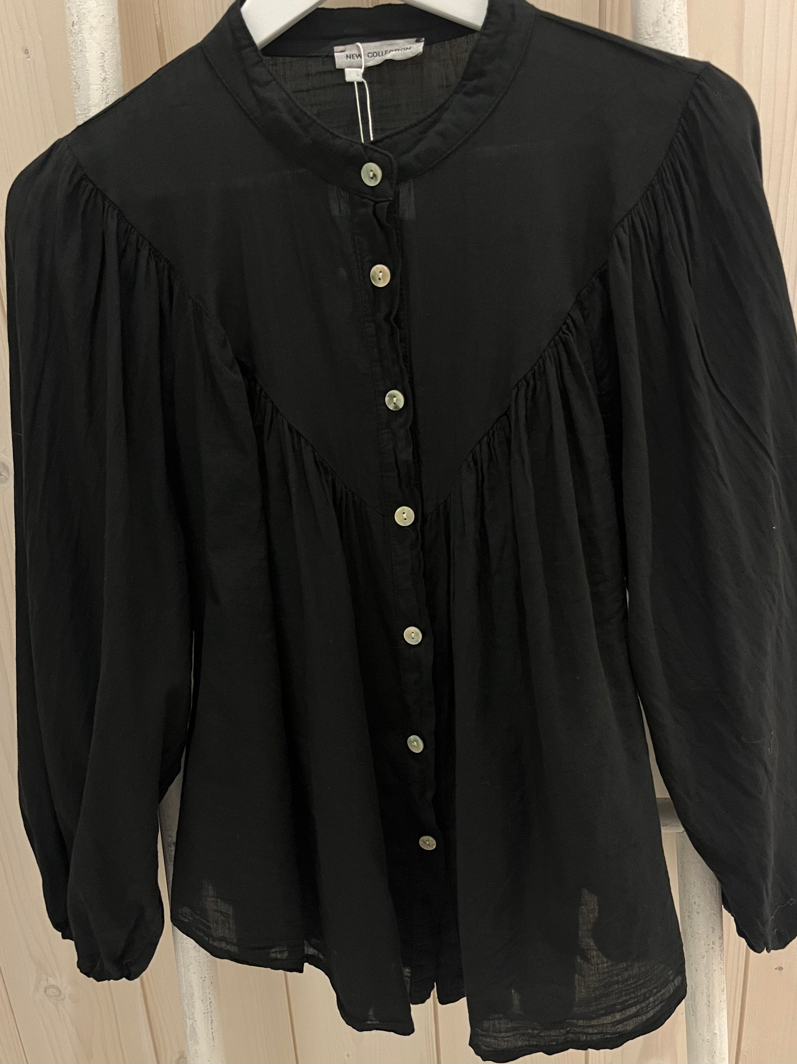 Brianna Smock Blouse