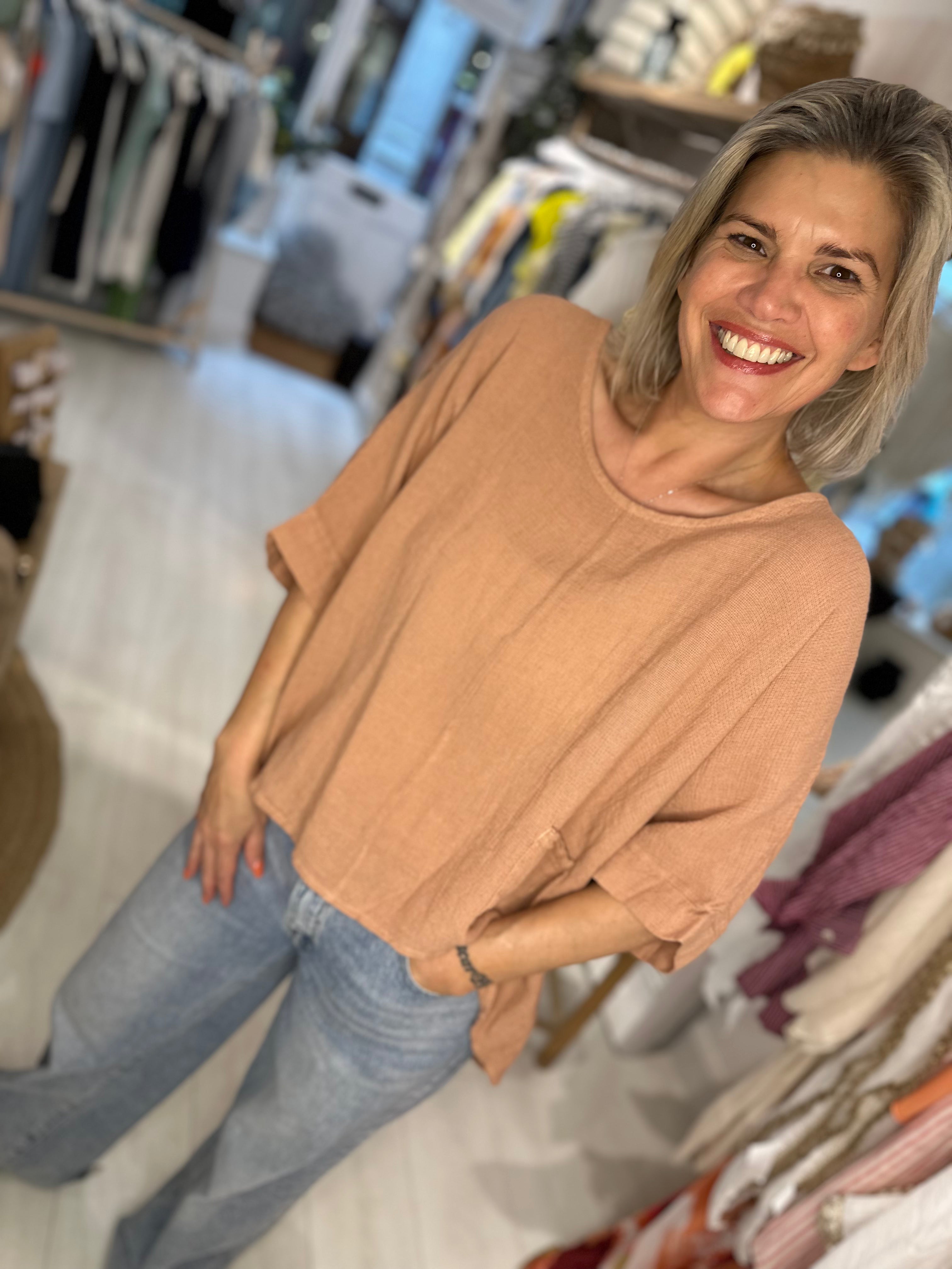 Carolta 3/4 Sleeve Top