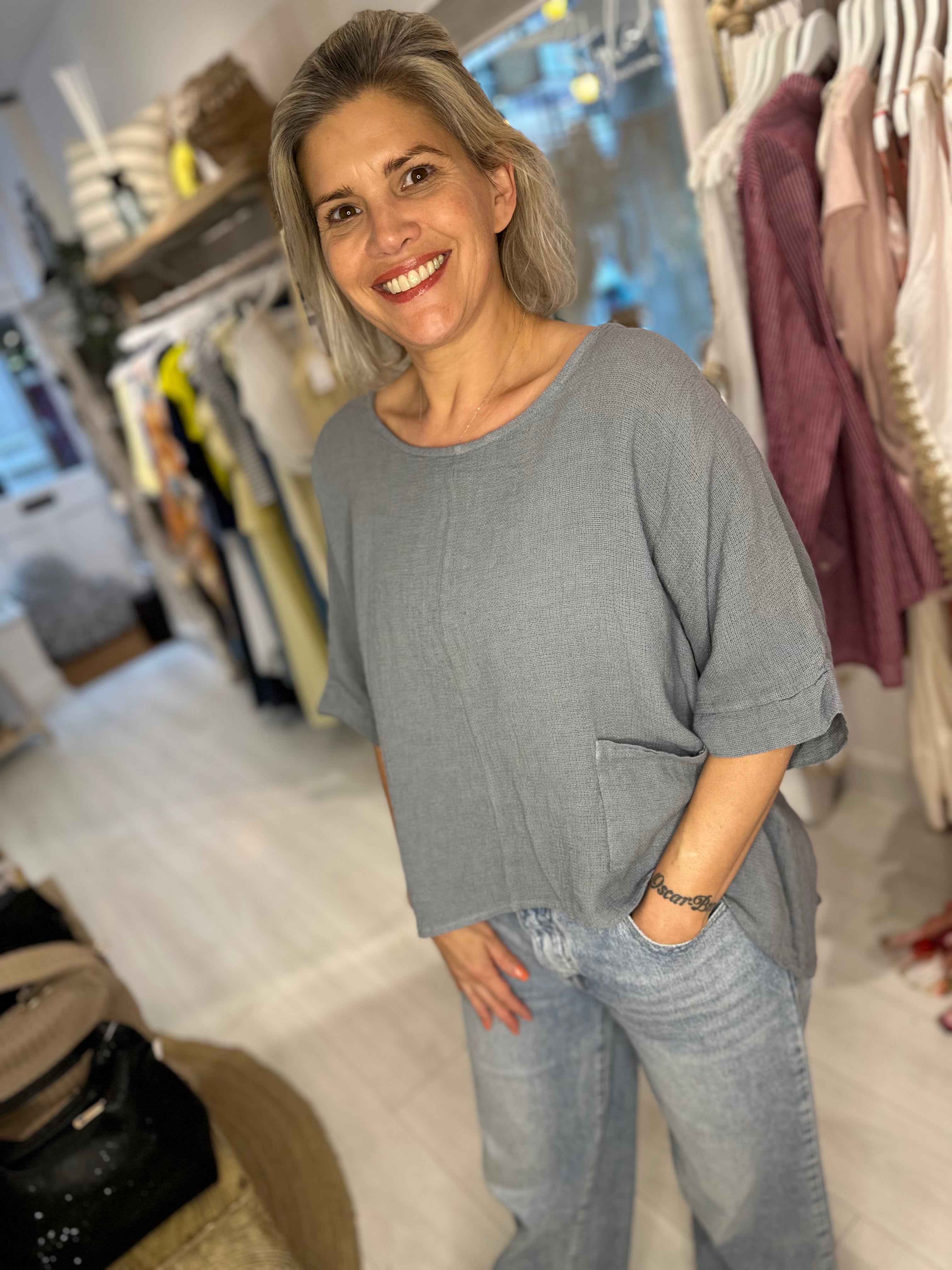 Carolta 3/4 Sleeve Top