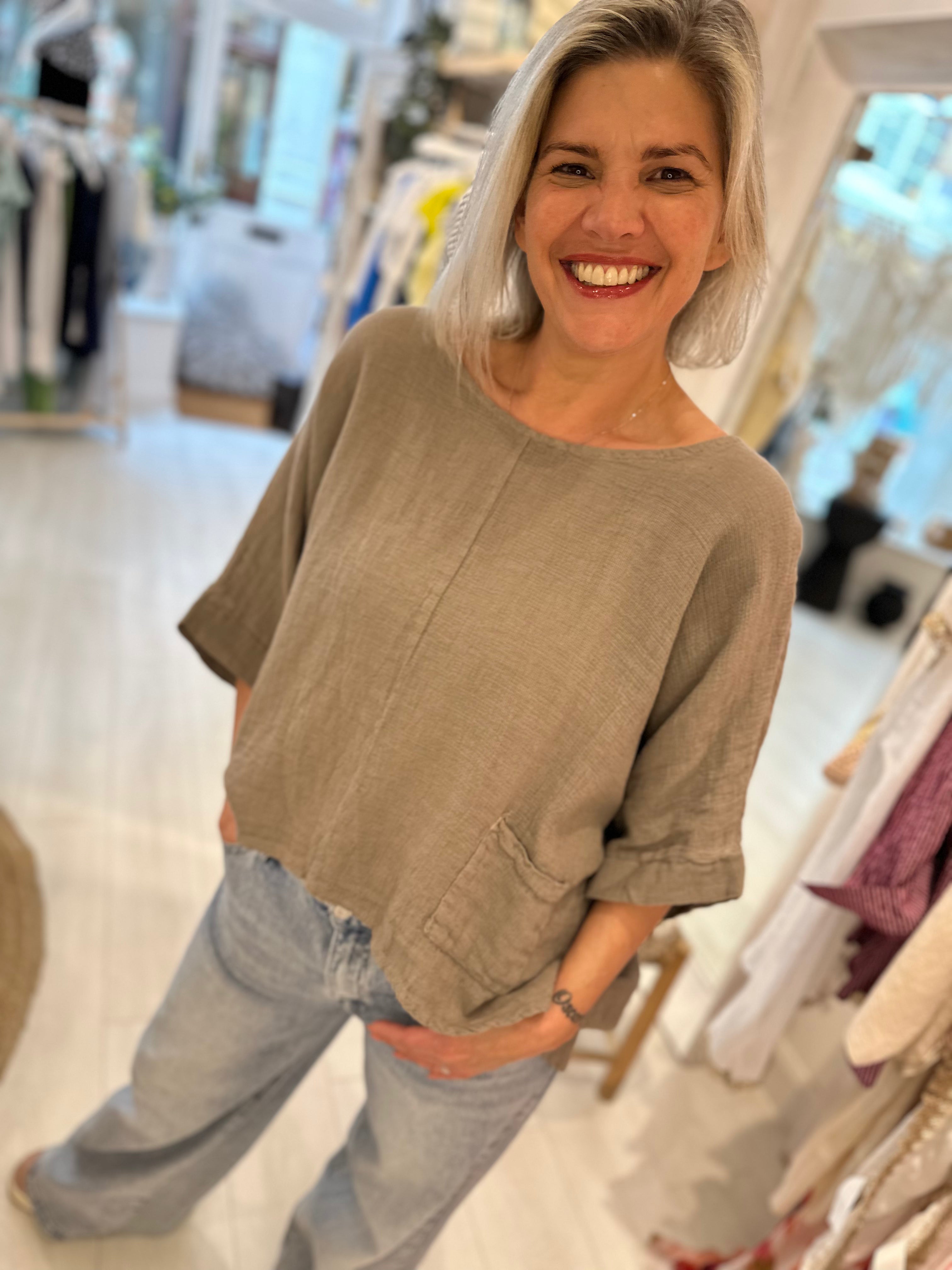 Carolta 3/4 Sleeve Top