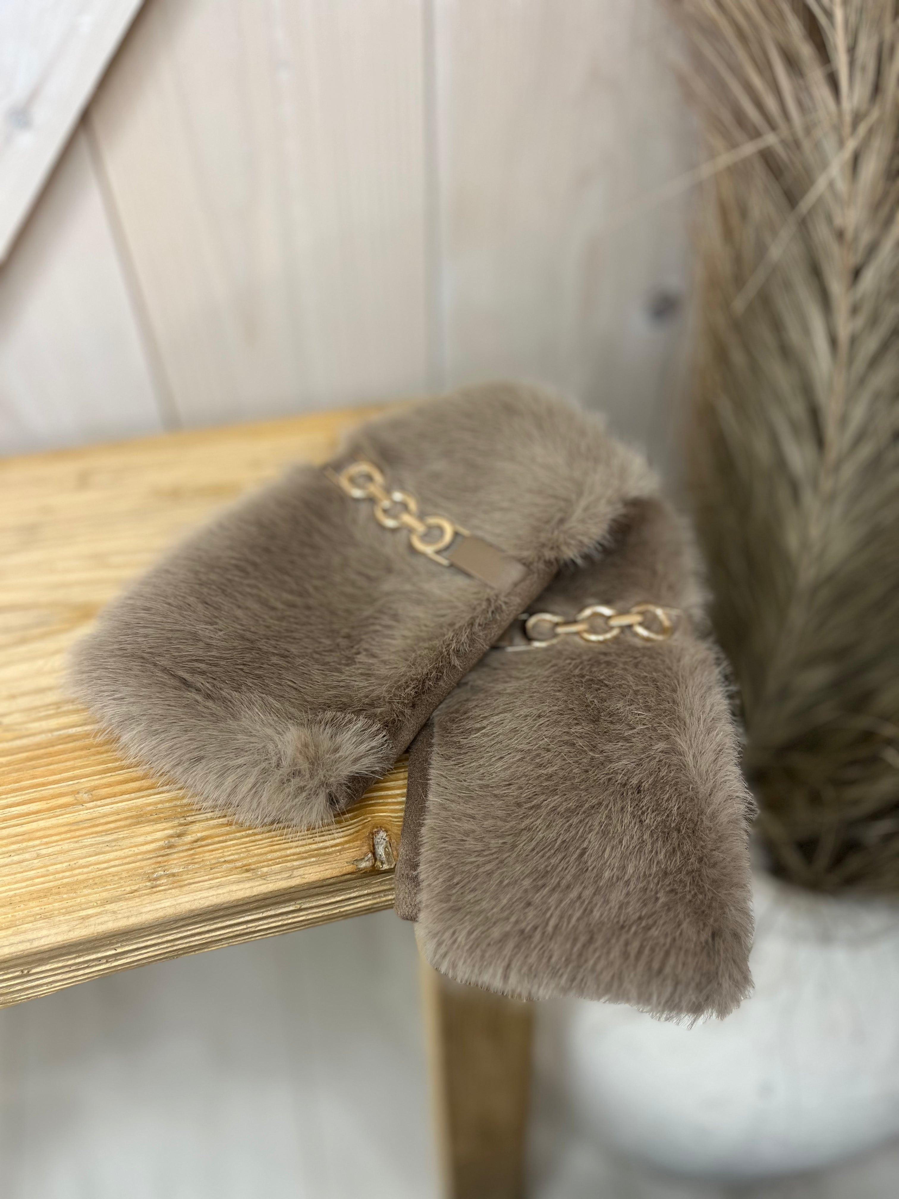 Phoebe Faux Fur Fingerless Mittens