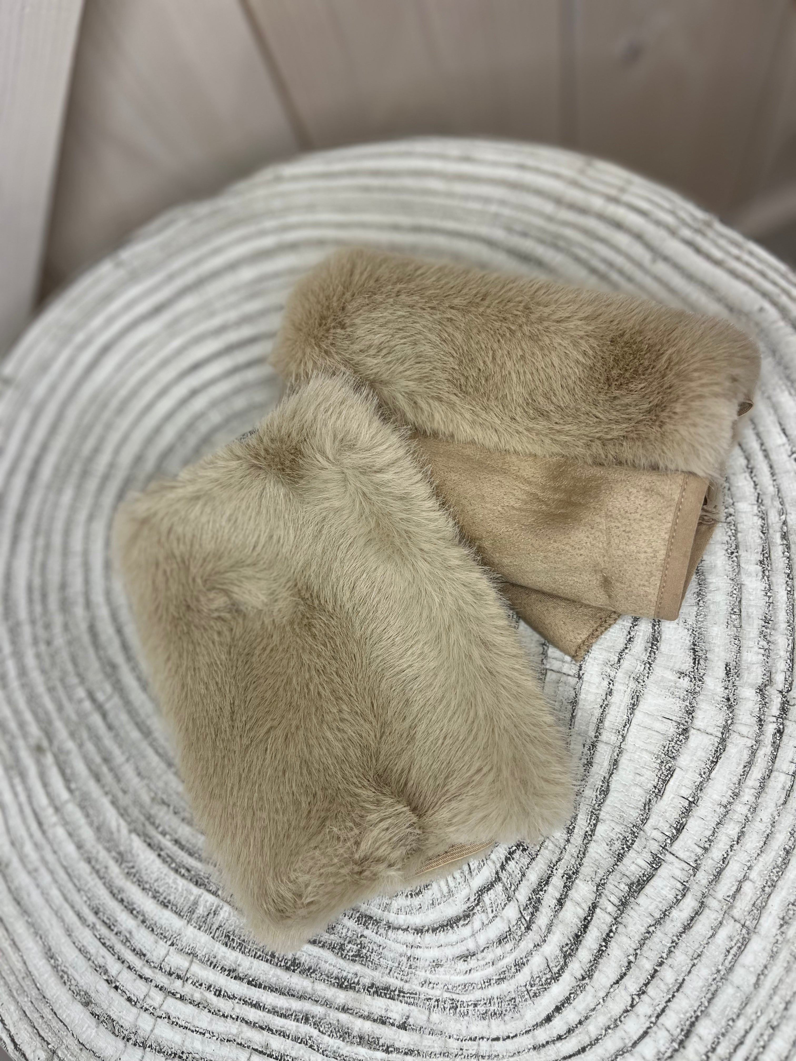 Faux Fur Fingerless Mittens