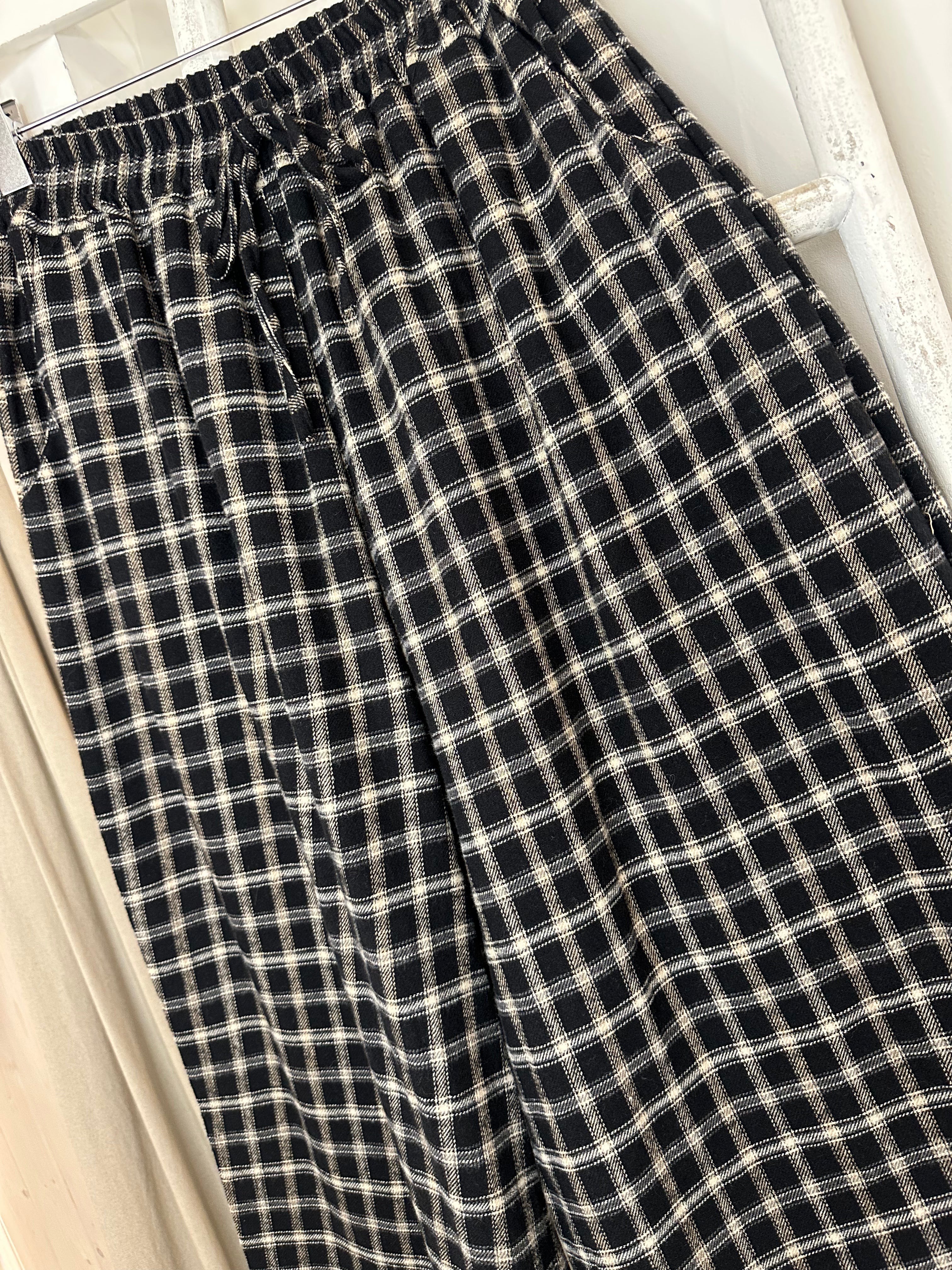 Chequered Wide Leg Trousers