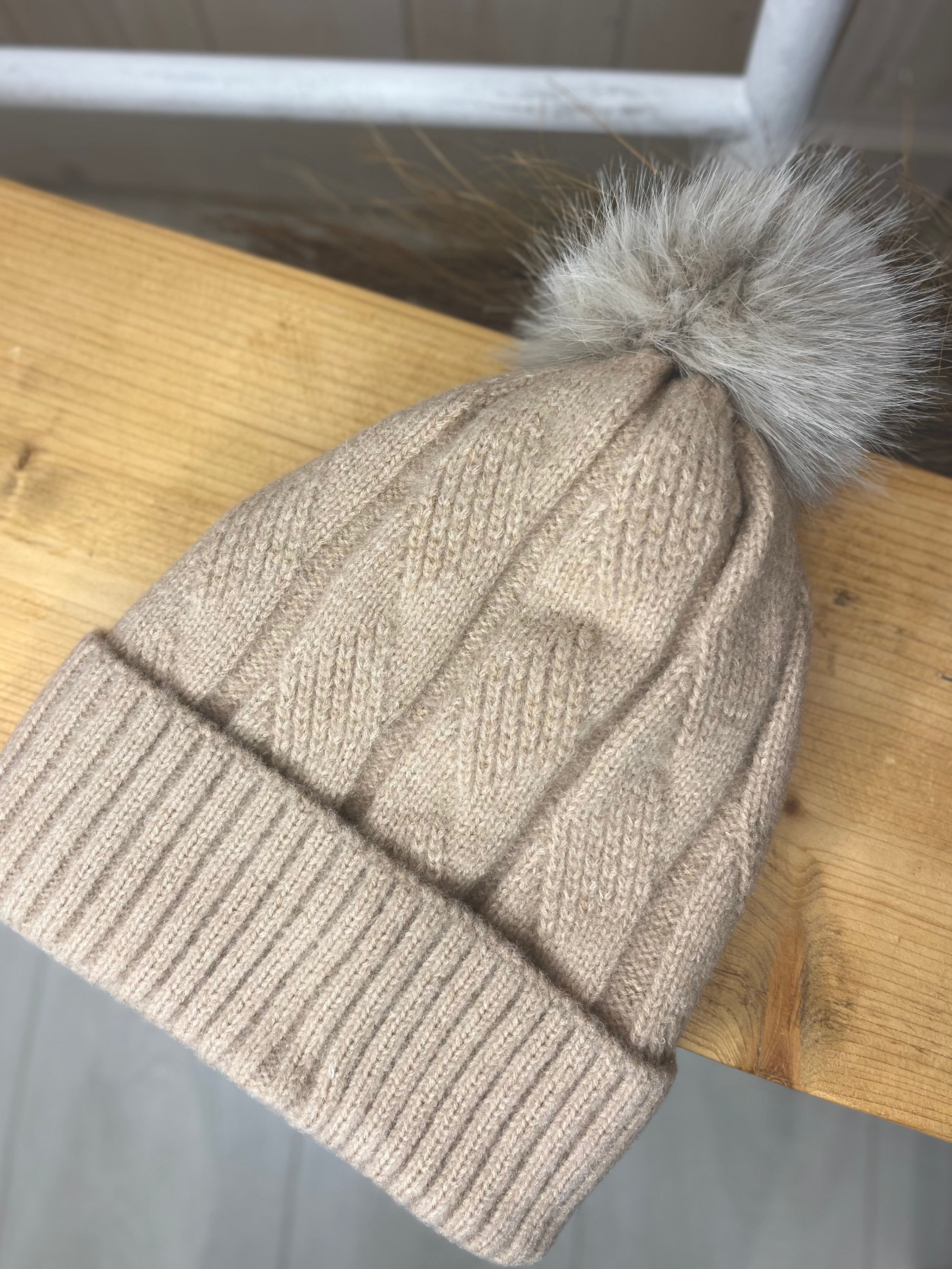 Cable Knit Bobble Hat