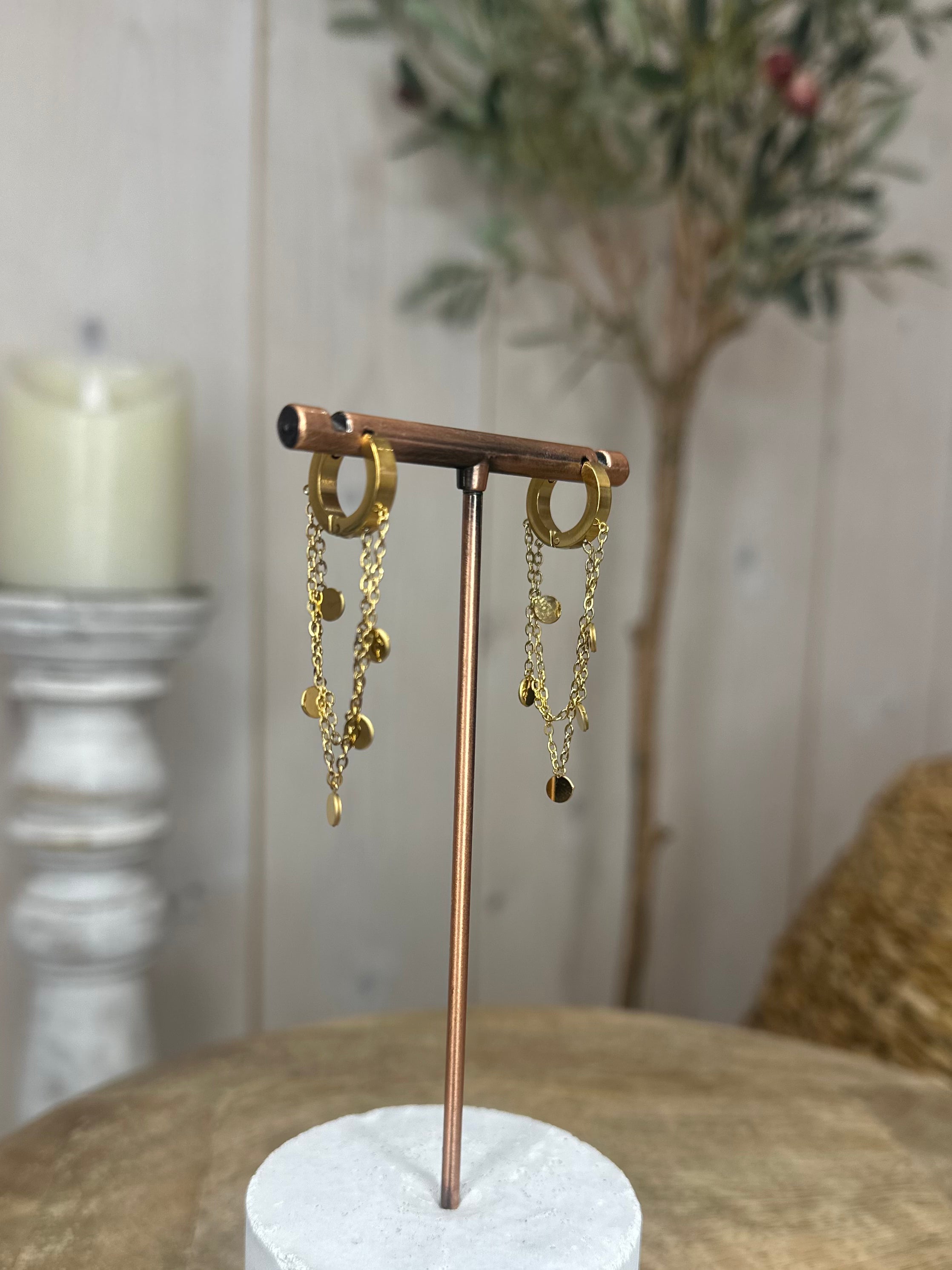 Chain and Disc Drop Huggie in Gold