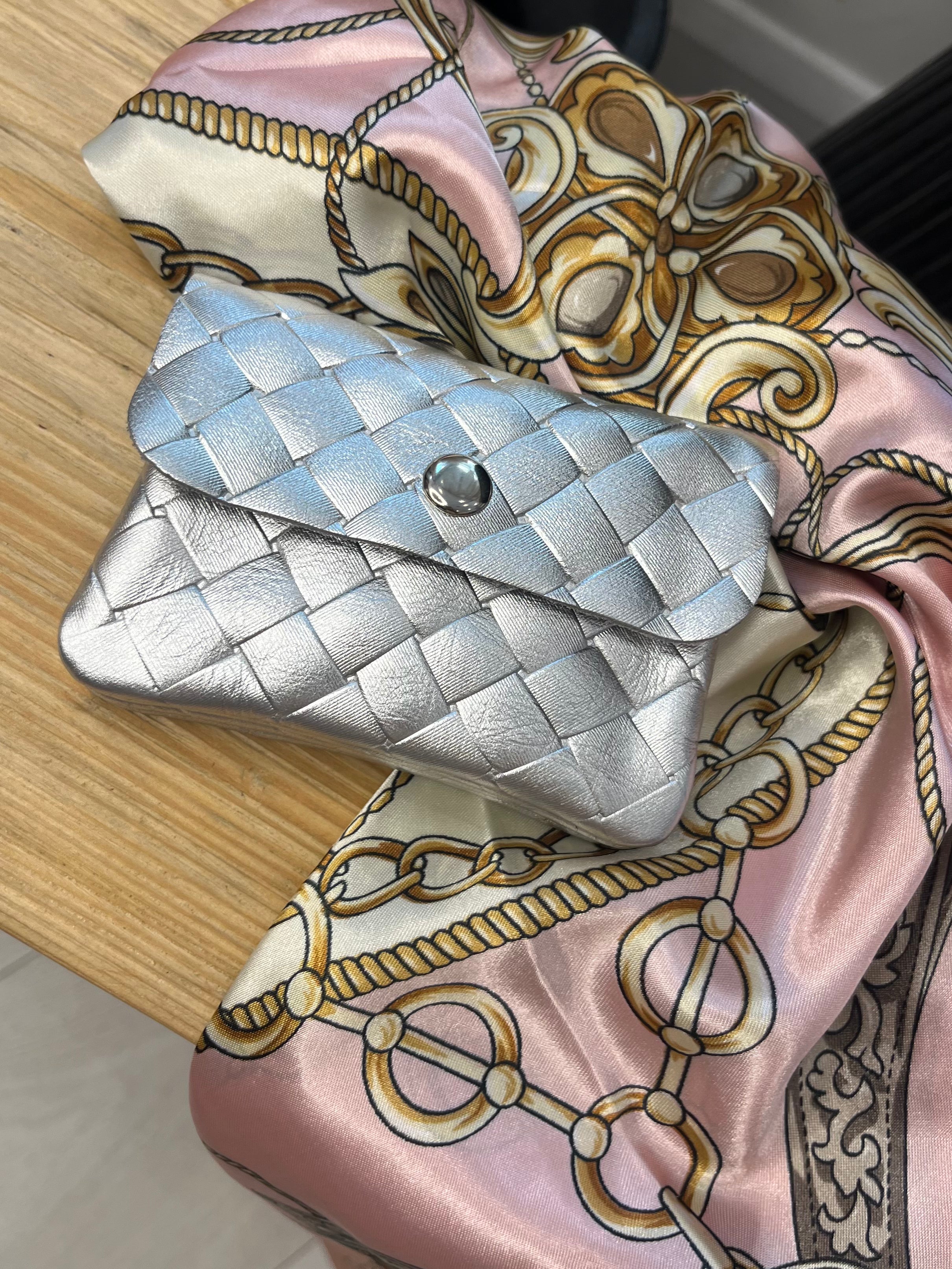 Woven Metallic Purse