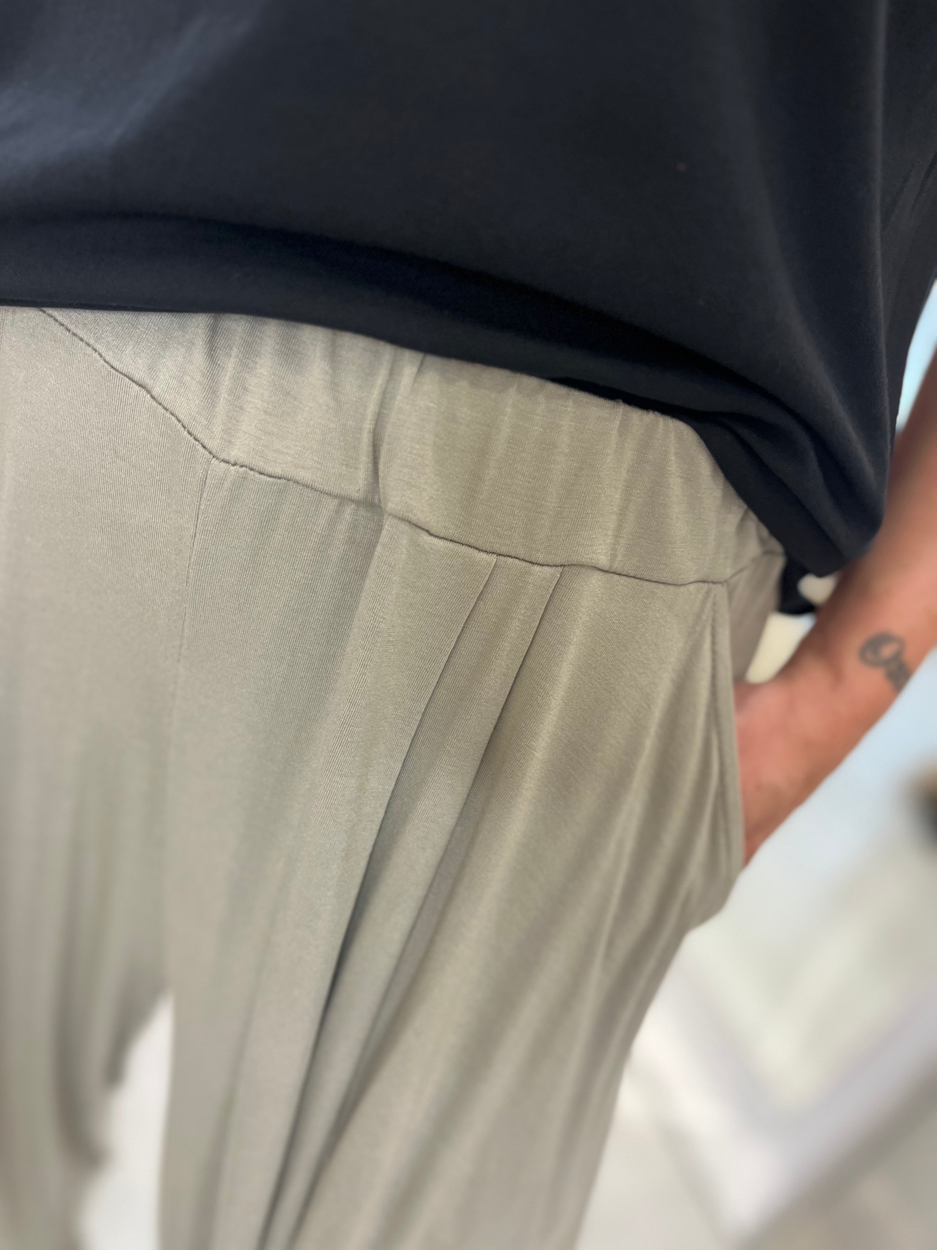 Fenna Hareem Trousers