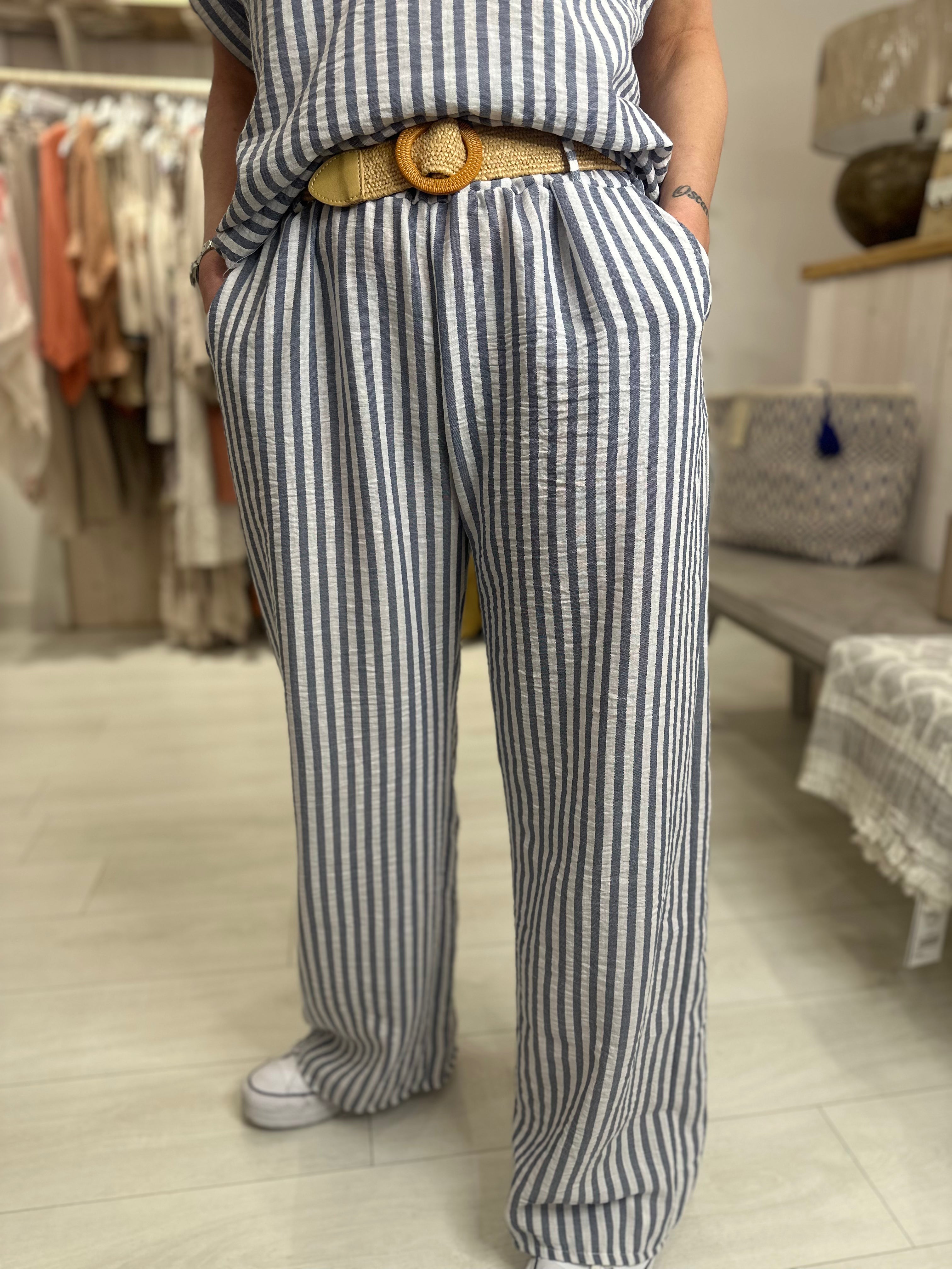Demi trousers