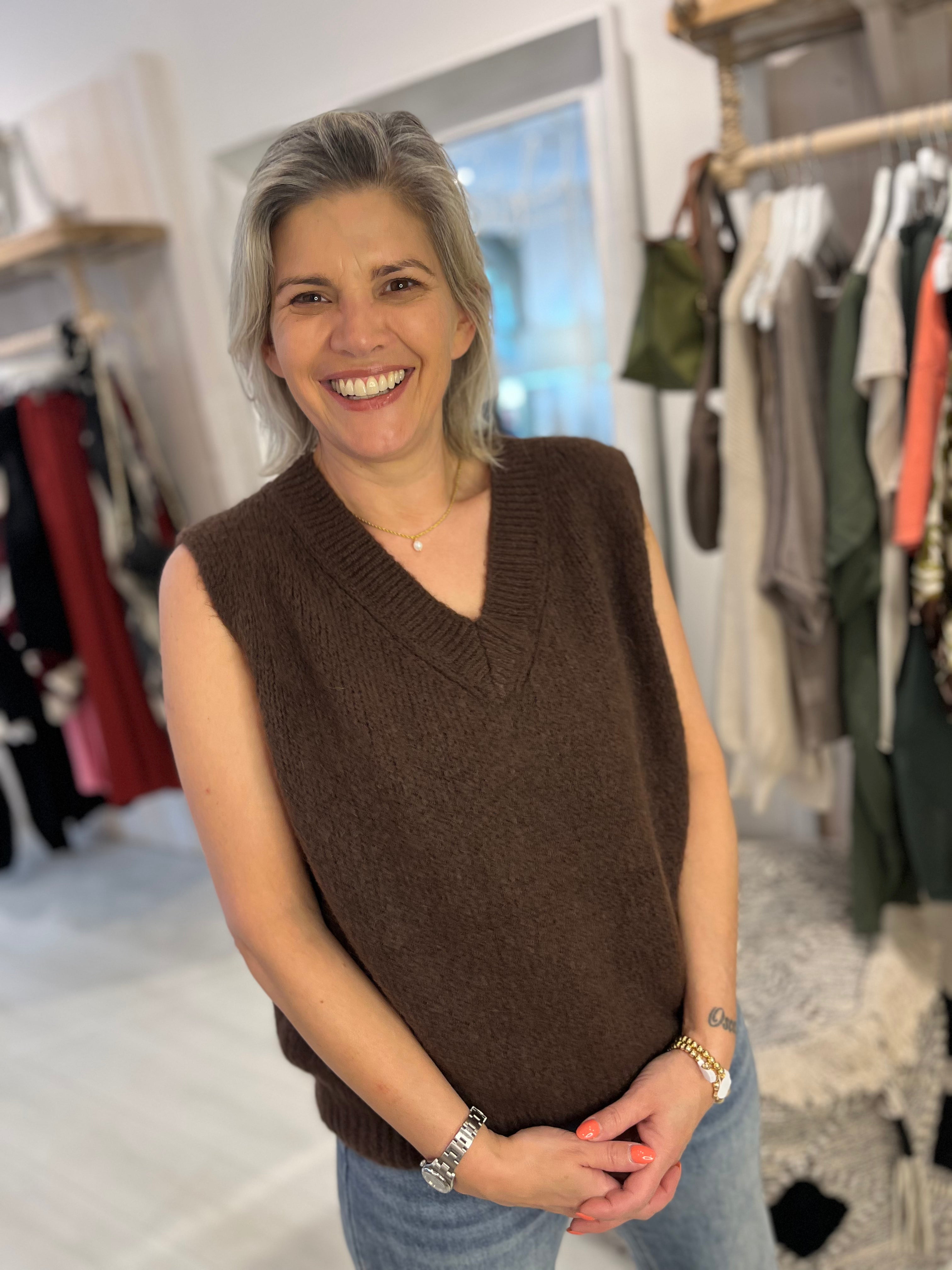 Annette V-Neck Tank Knit