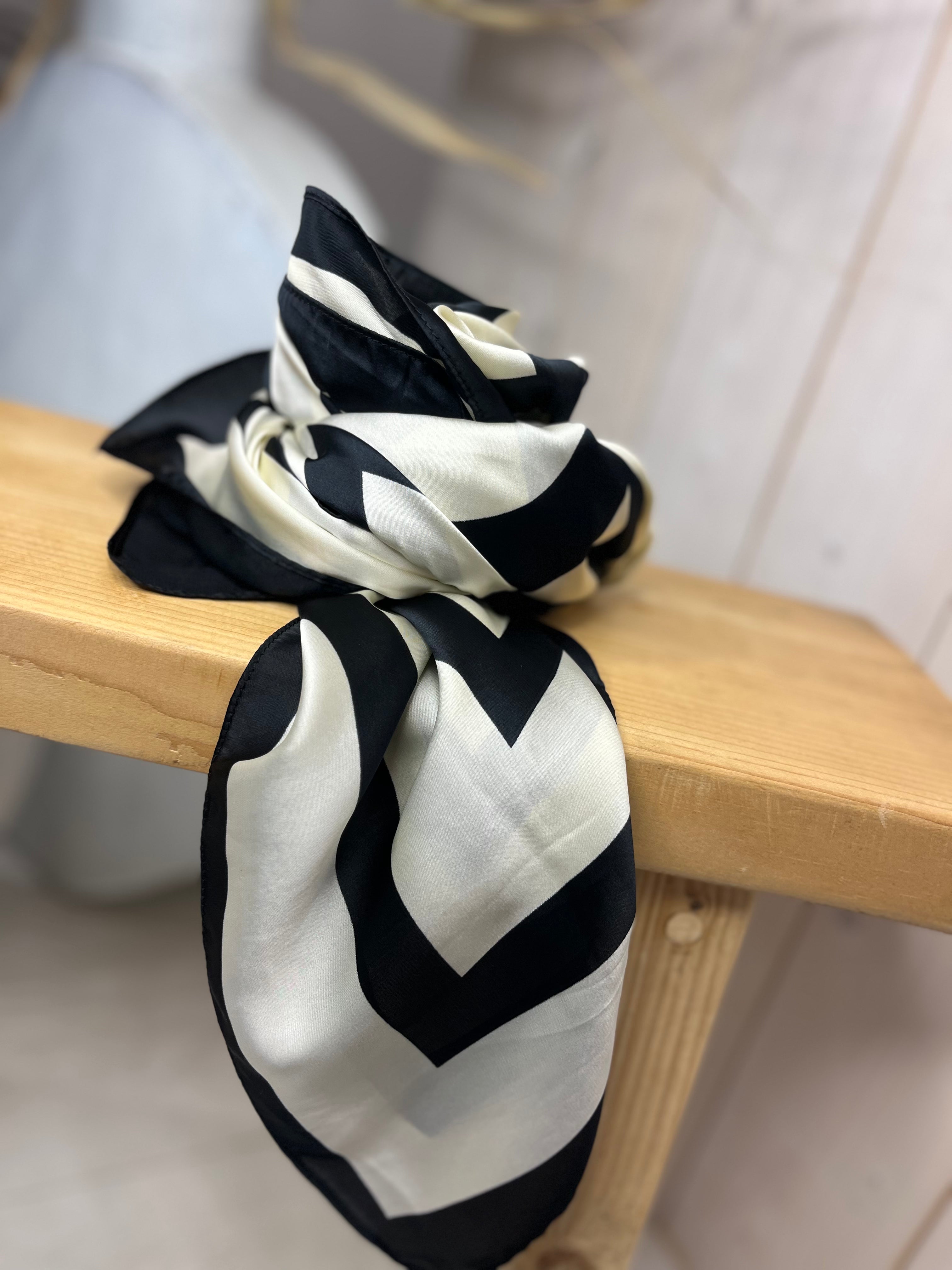 Monochrome Geometric Scarf