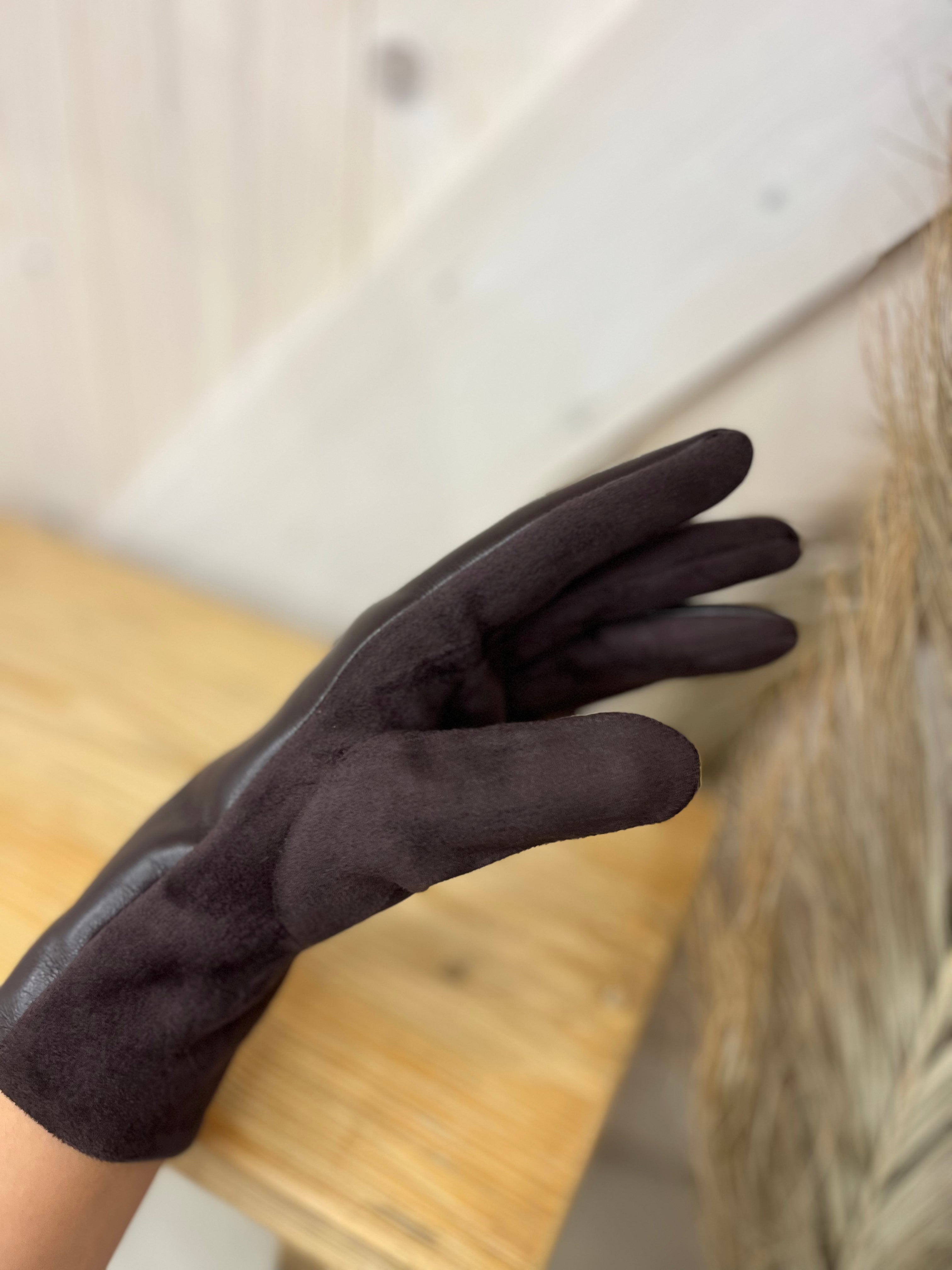 Faux Leather Gloves