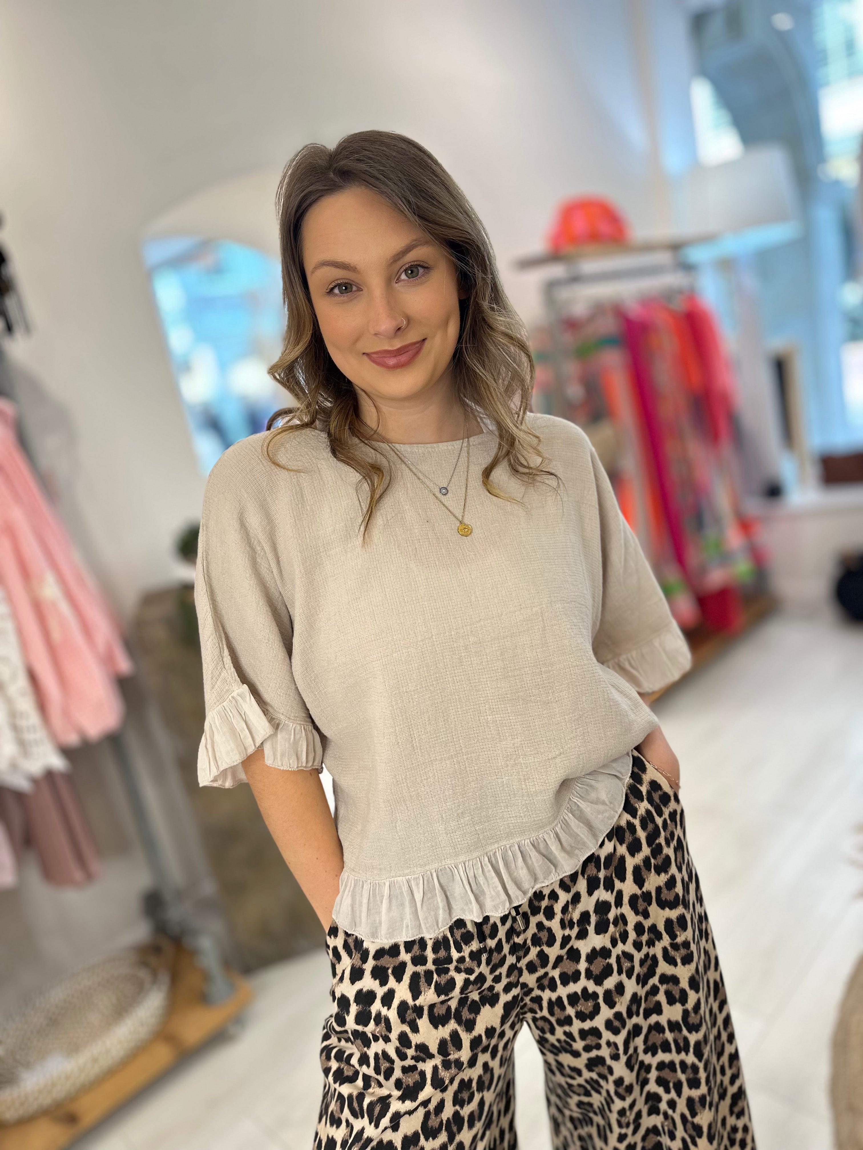 Carolta Frill Sleeve