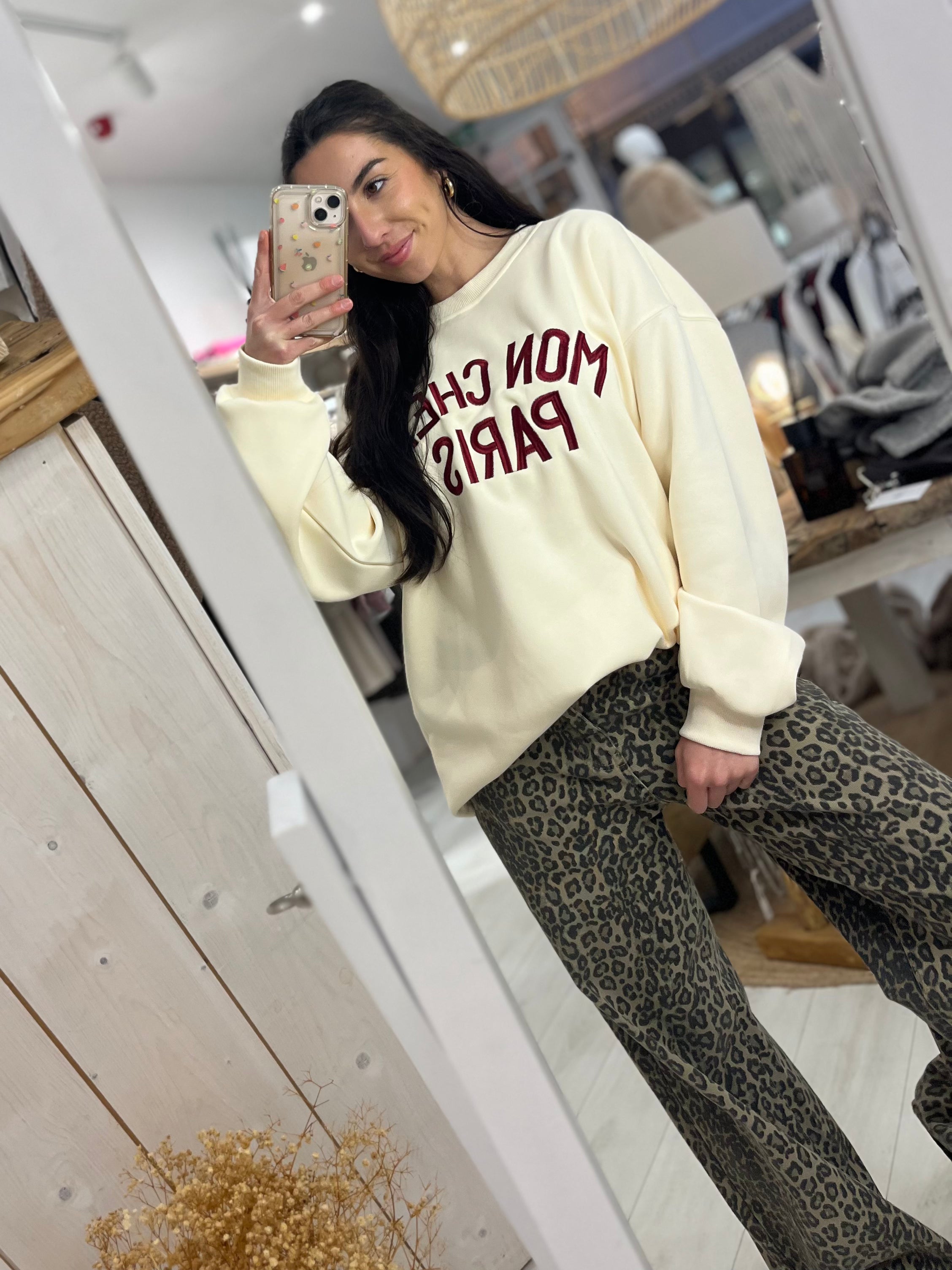 Mon Cheri Sweatshirt