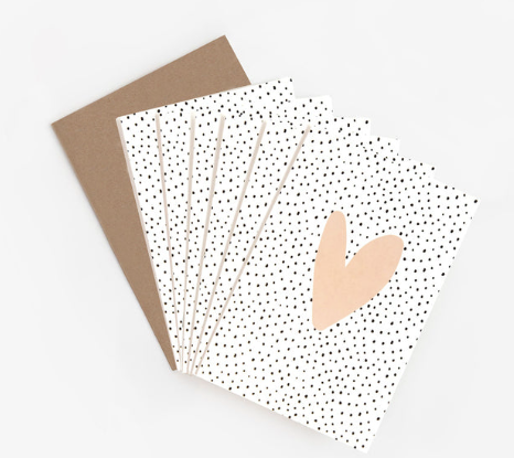 BLANK PINK HEART ON MONO DOTTY CARD
