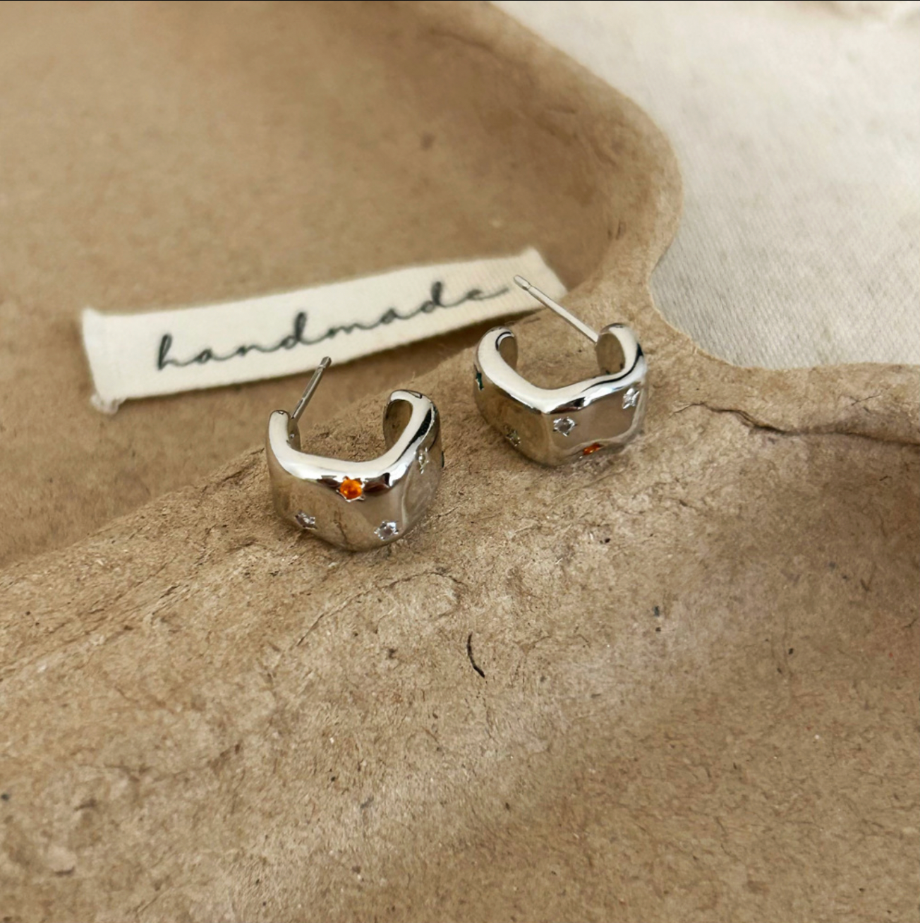 Misshape crystal star earrings