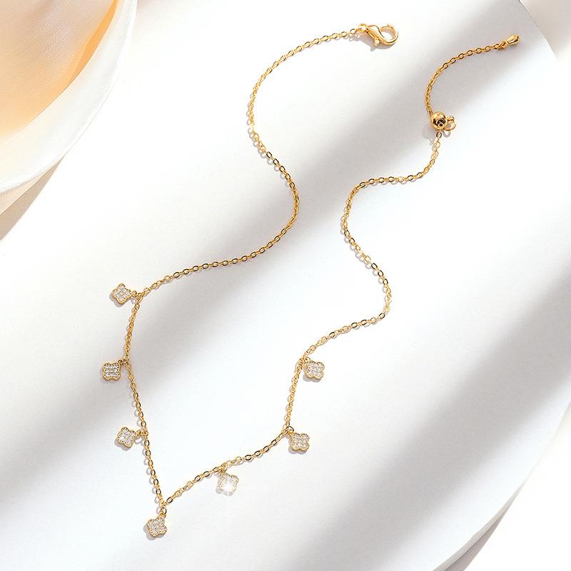 Mini Clovers Drop Necklace - Gold