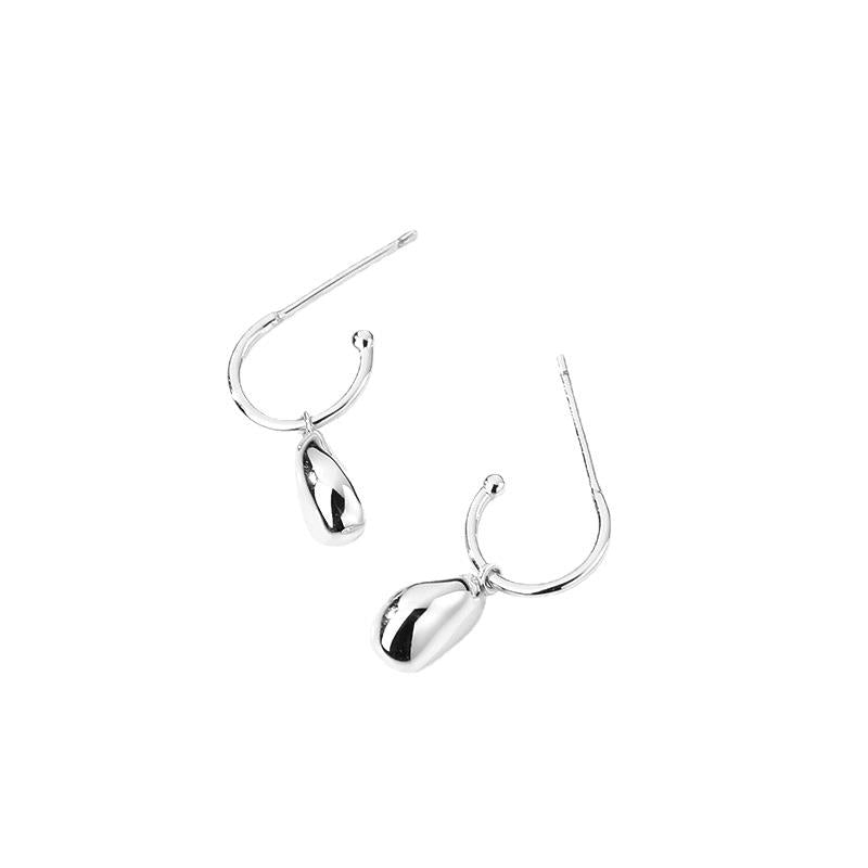 Molten pendant earring