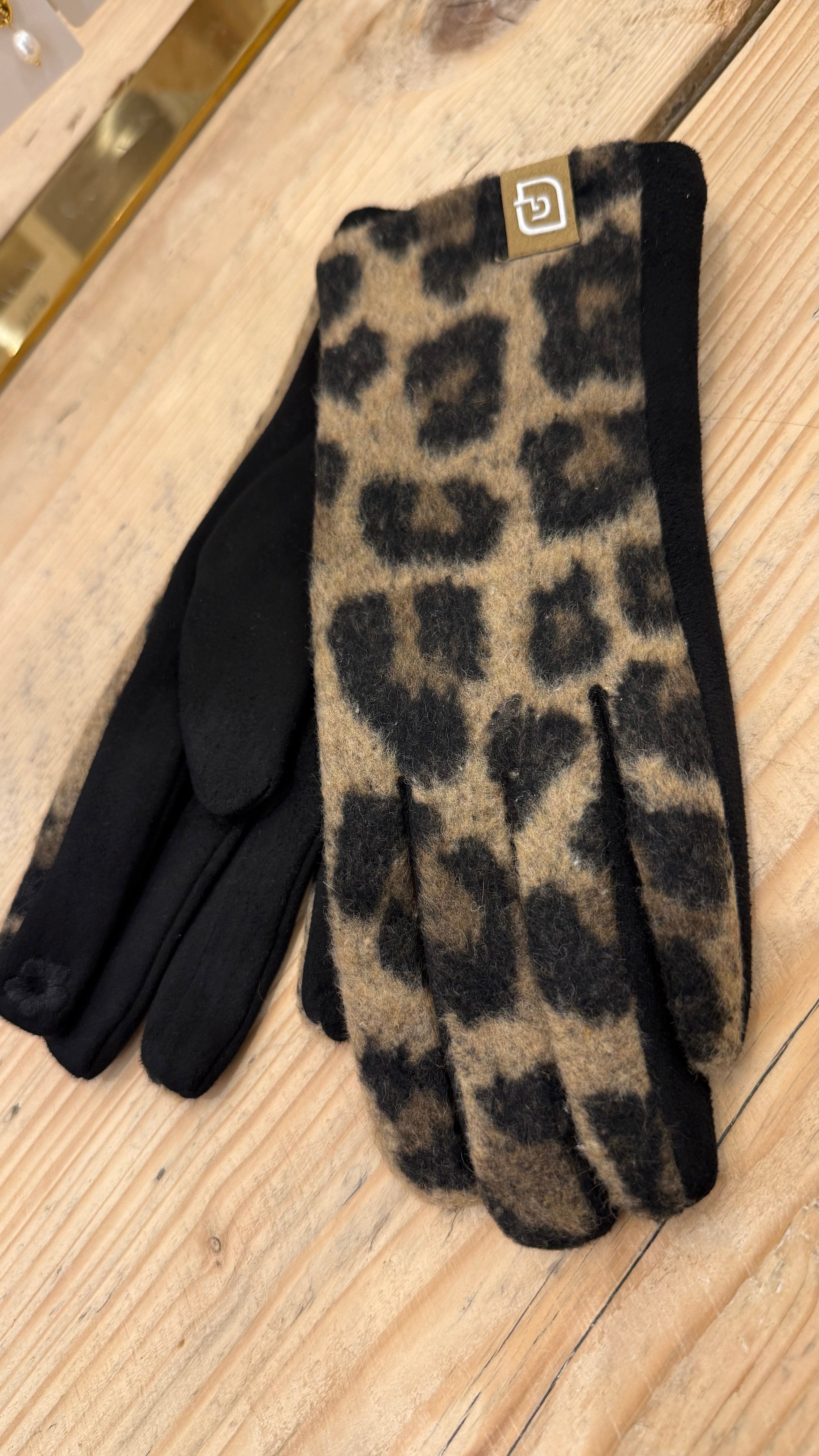 Suede Like Leopard Gloves