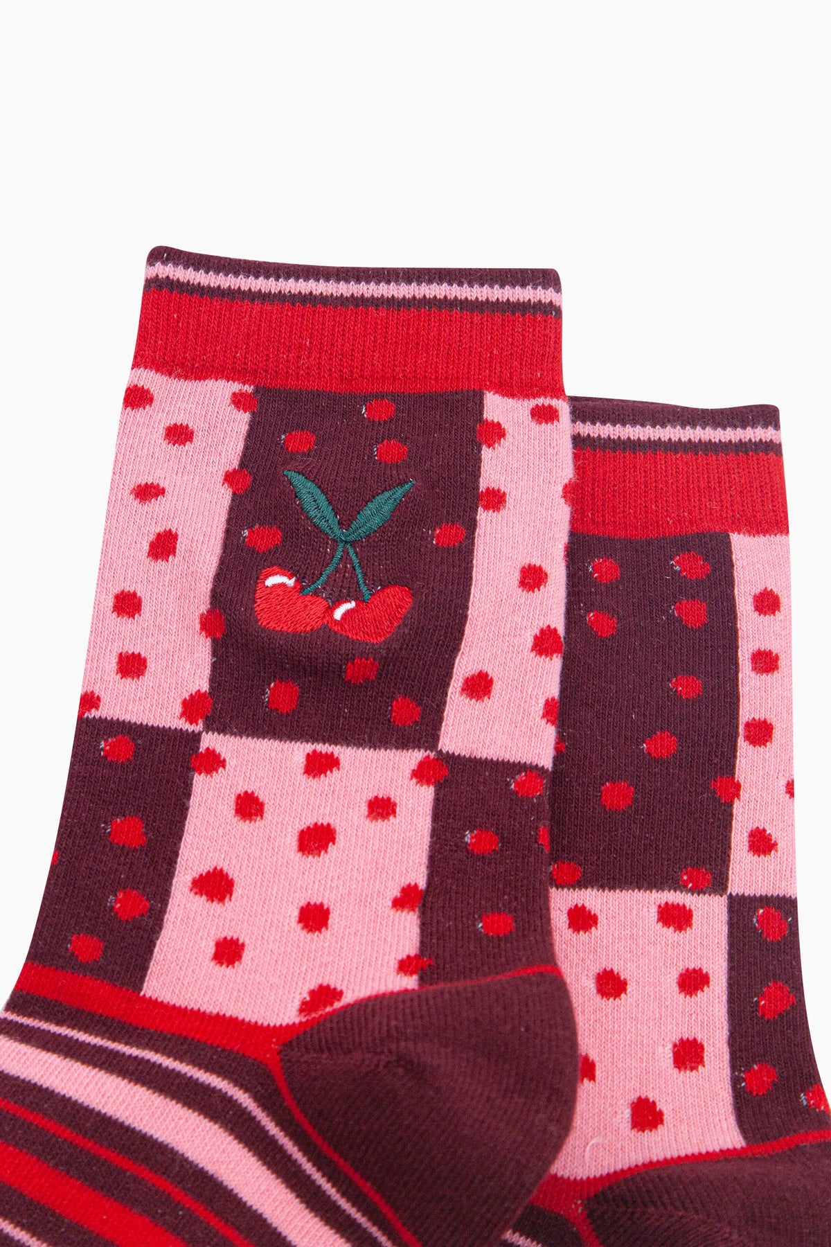 Heart Cherry Combed Embroidered Socks