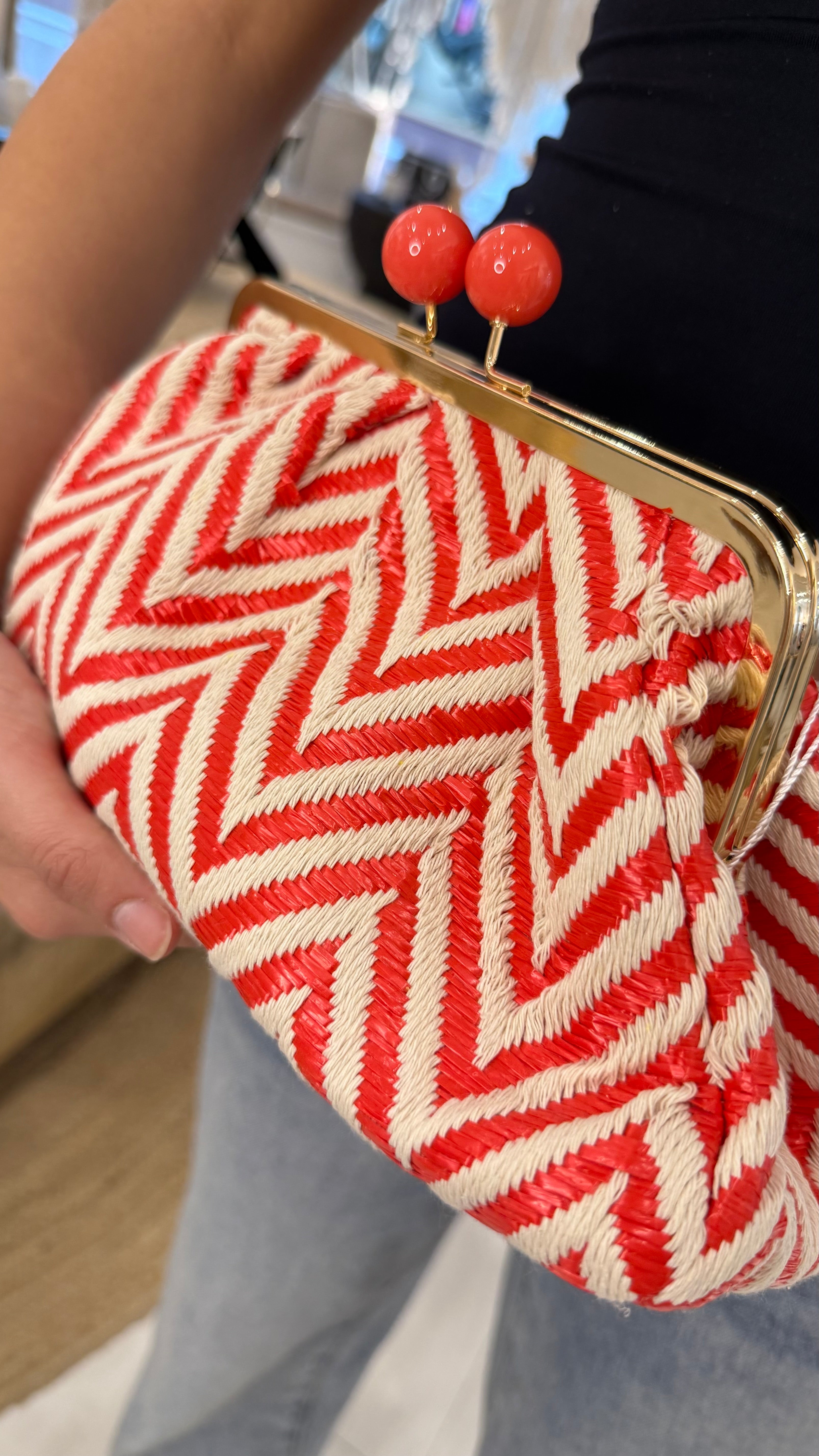 Lovina Clutch