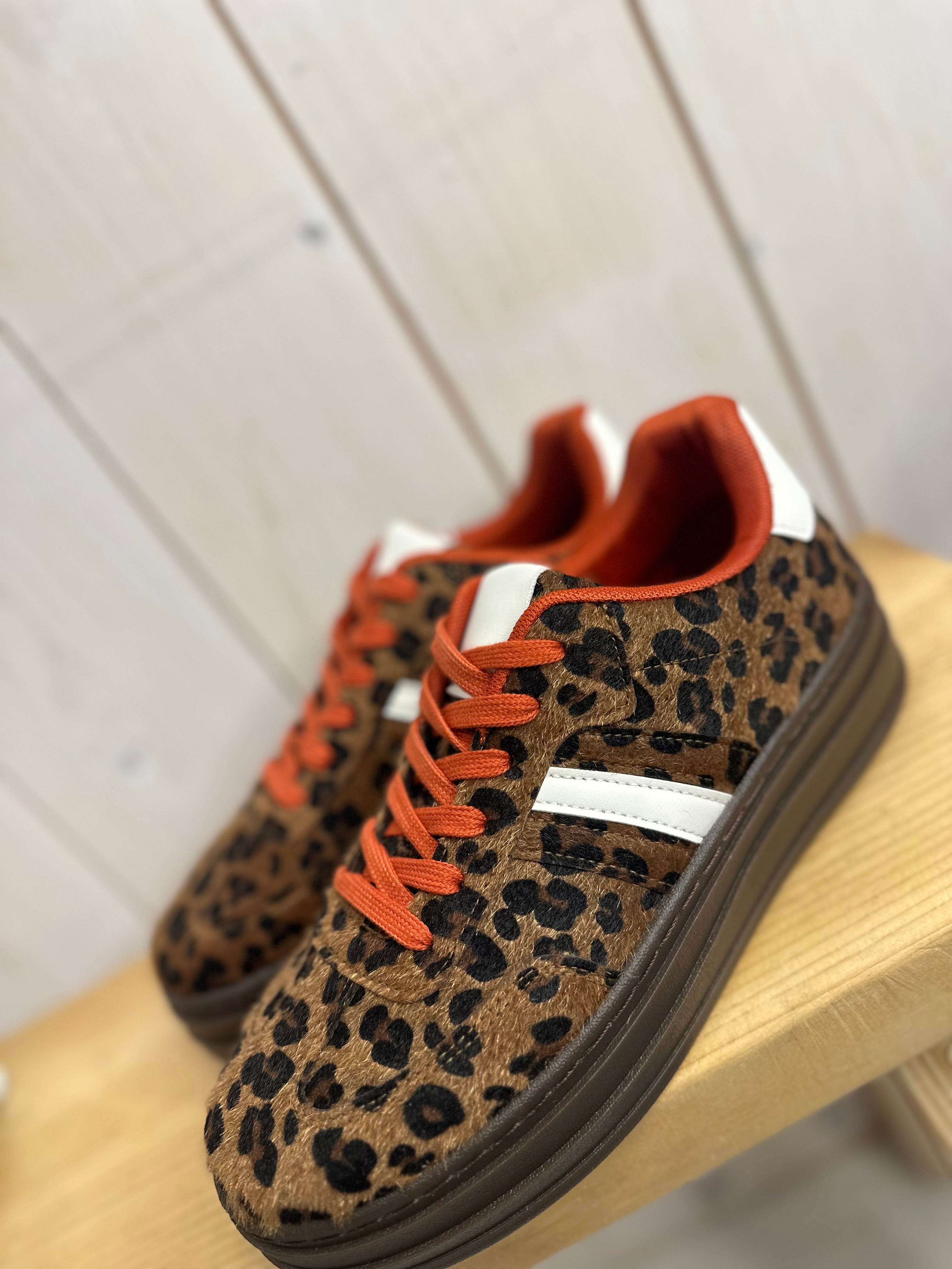 Leopard Texture Platform Trainer