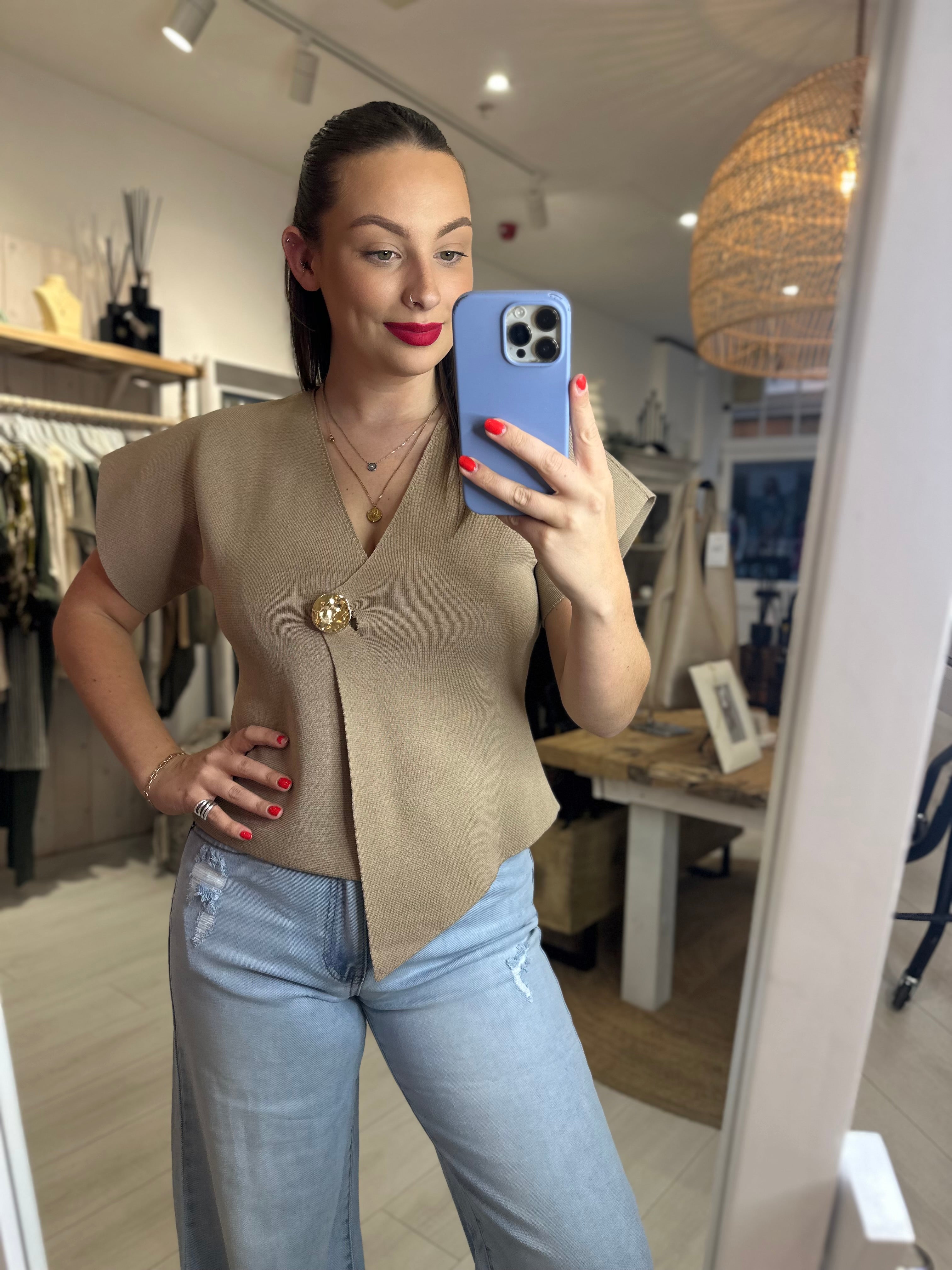 Cam Gold Button Stretch Top