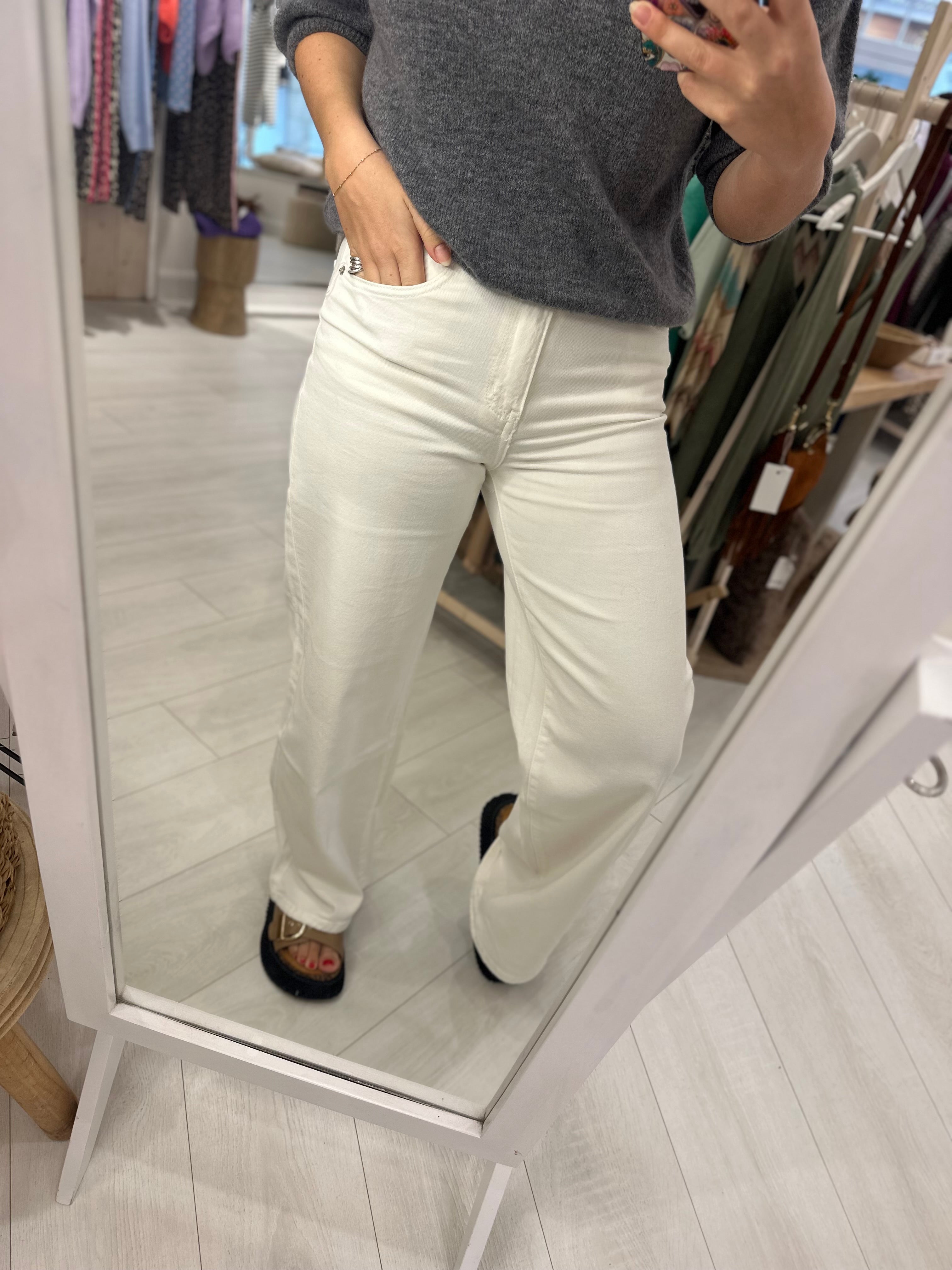 Dalia Dad Fit Jeans