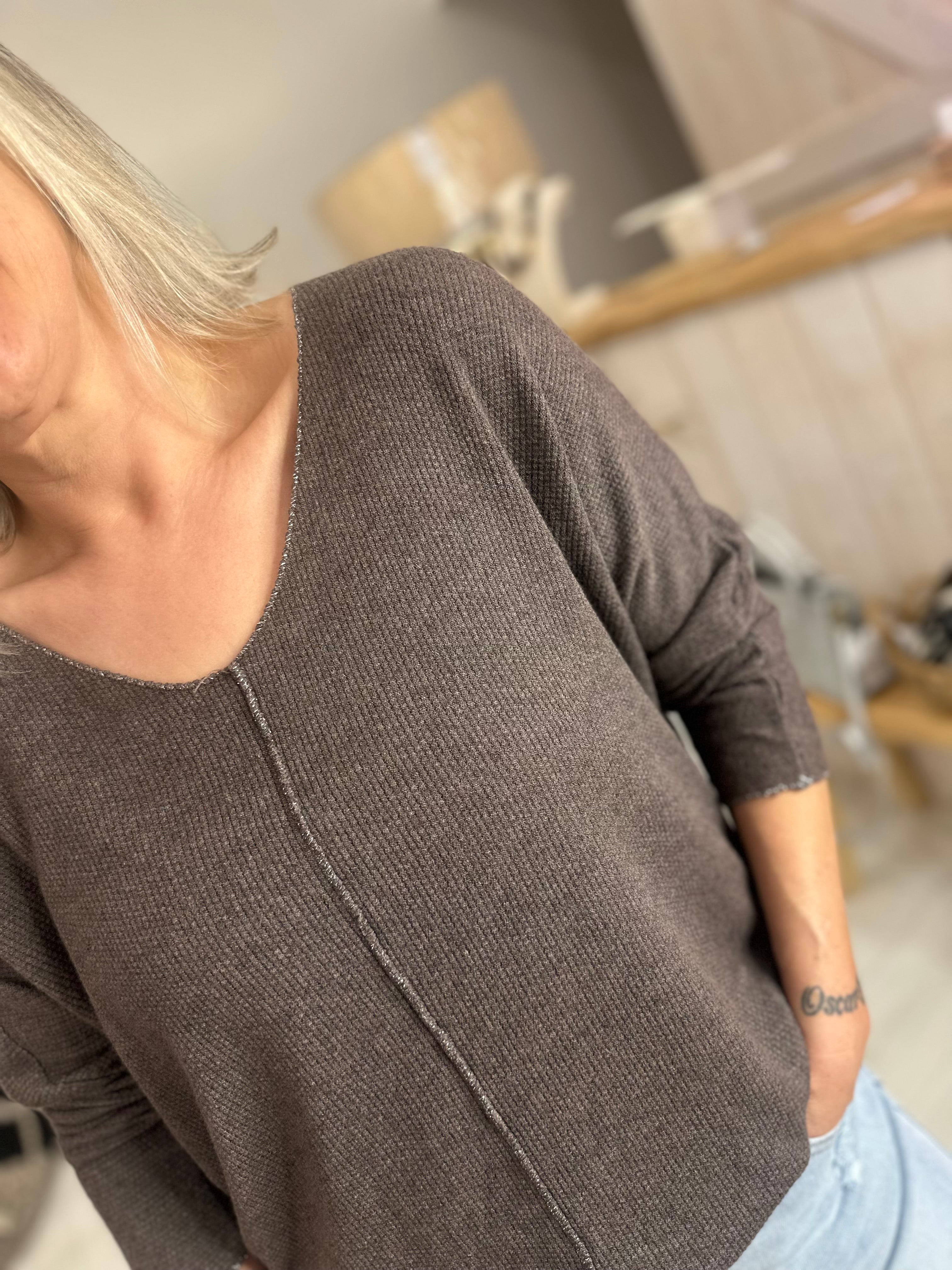 Saskia Silver Fleck Hem Knit